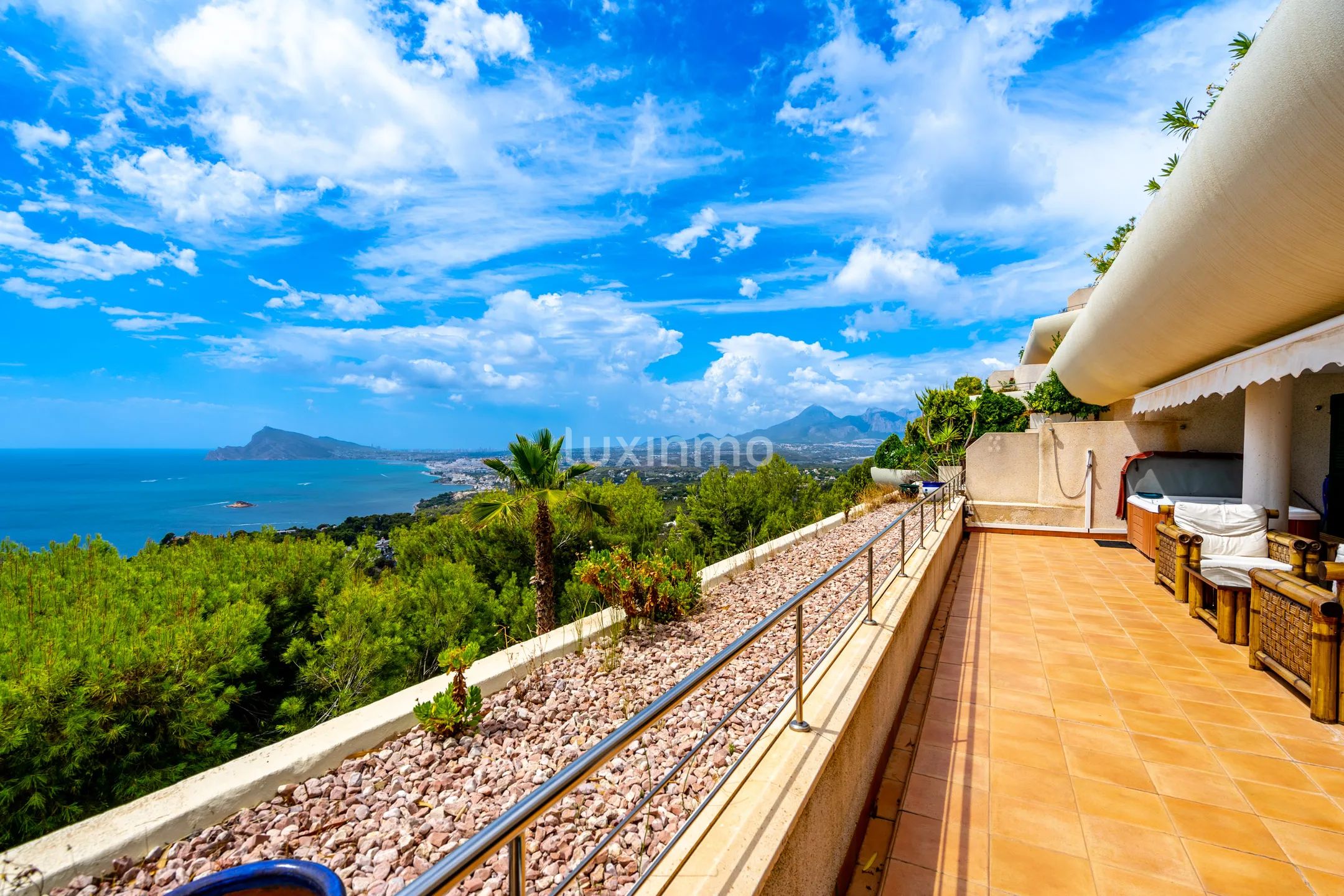Appartement met prachtig uitzicht op zee in Altea Hills — photo 1