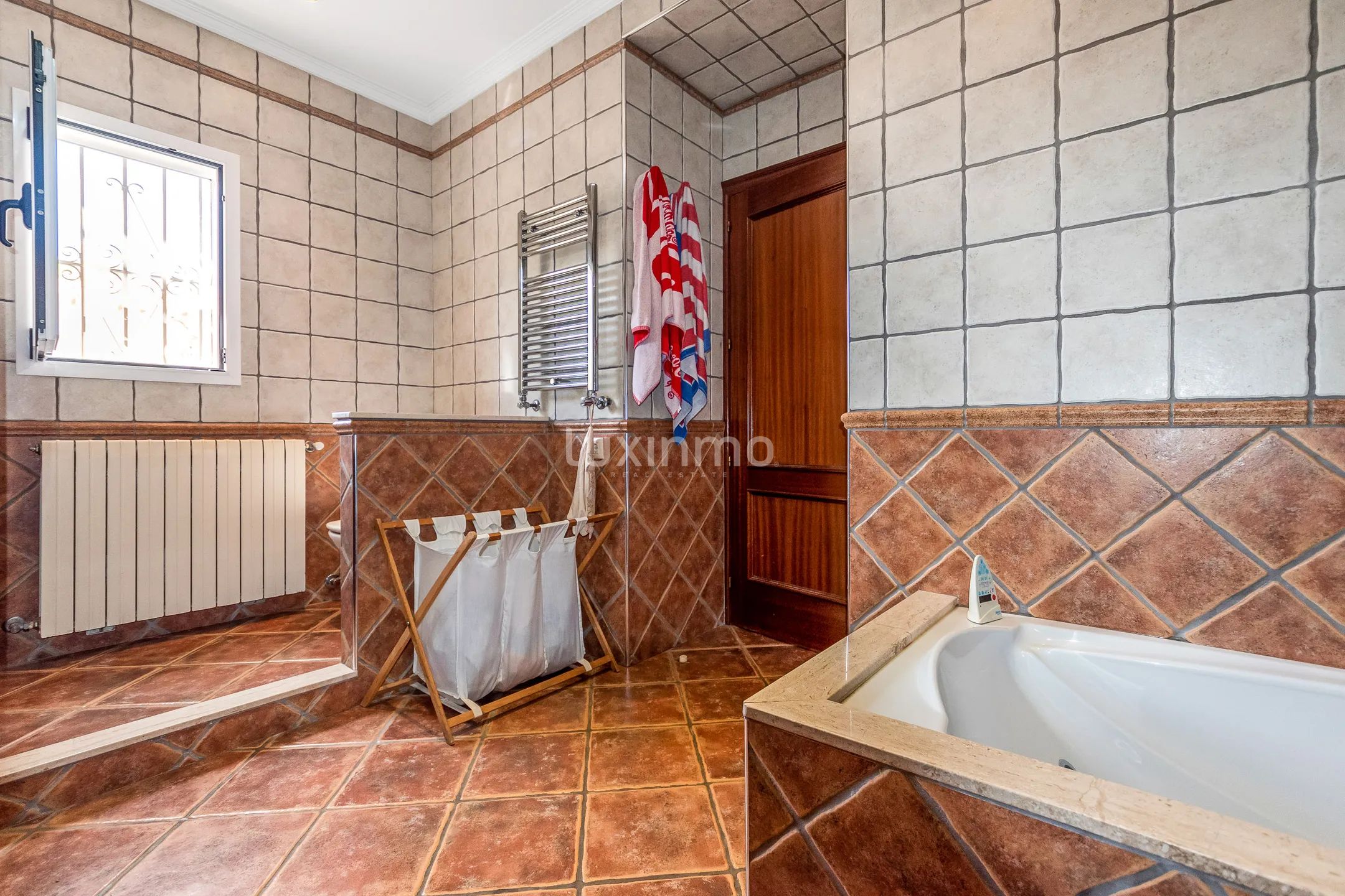 Villa con piscina para reformar en venta en Alfaz — photo 7