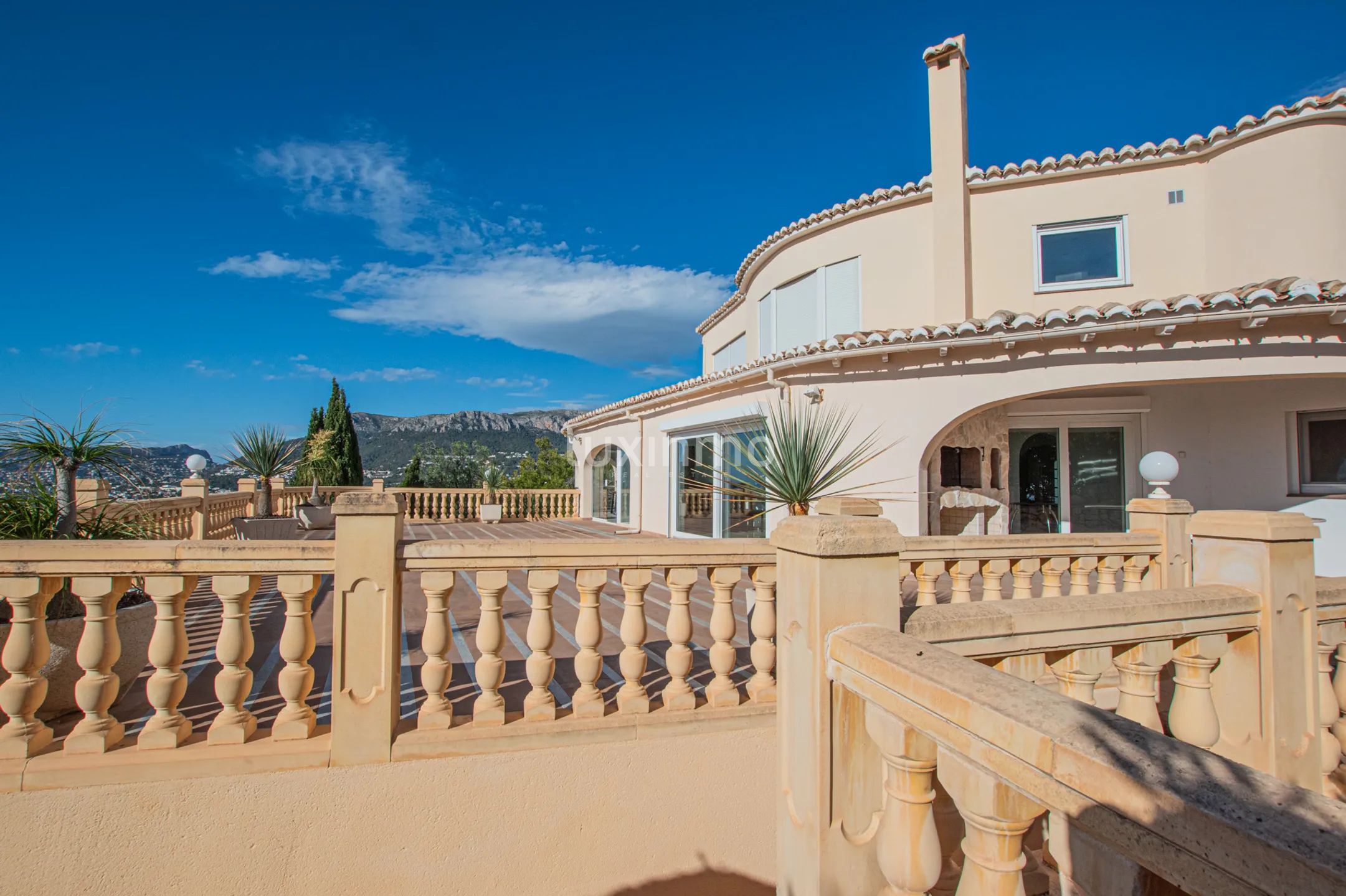 Villa mit atemberaubendem Meer- und Bergblick in Calpe zu verkaufen — photo 6