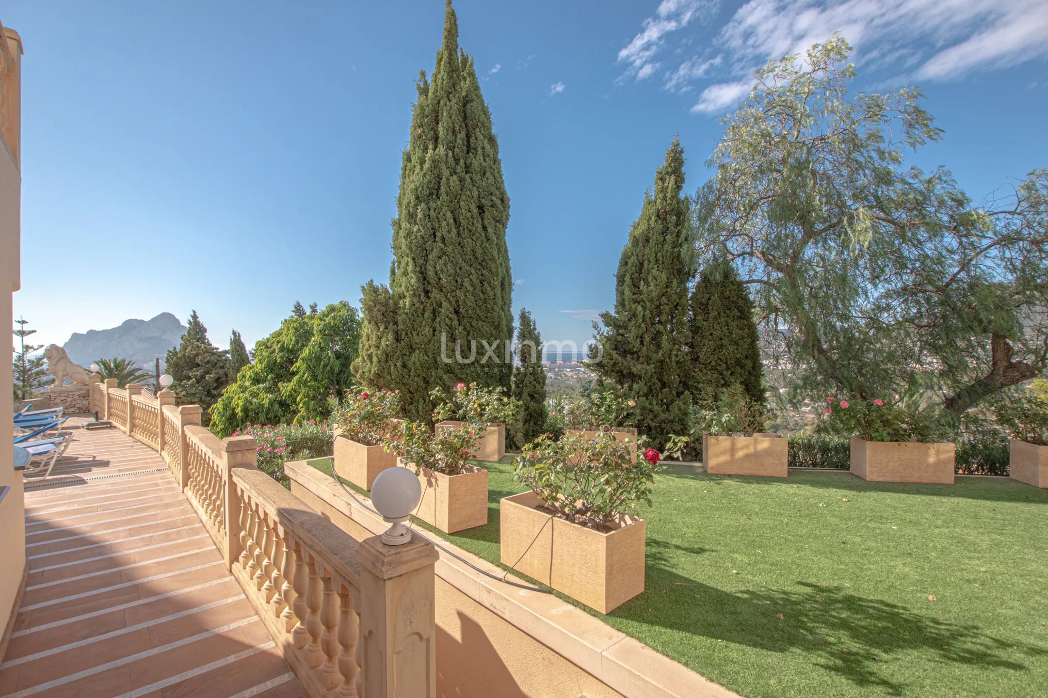 Villa mit atemberaubendem Meer- und Bergblick in Calpe zu verkaufen — photo 9