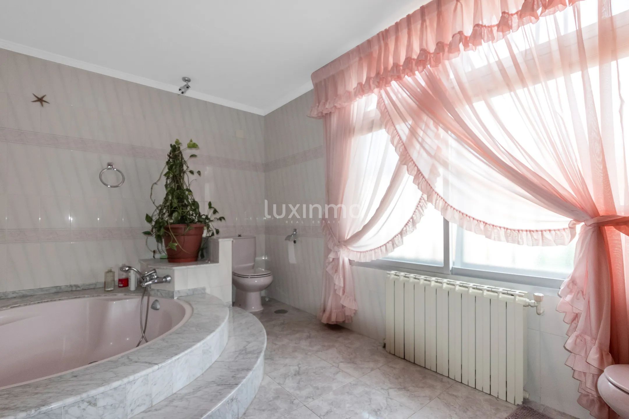 Villa nabij het centrum te koop in Albir — photo 22