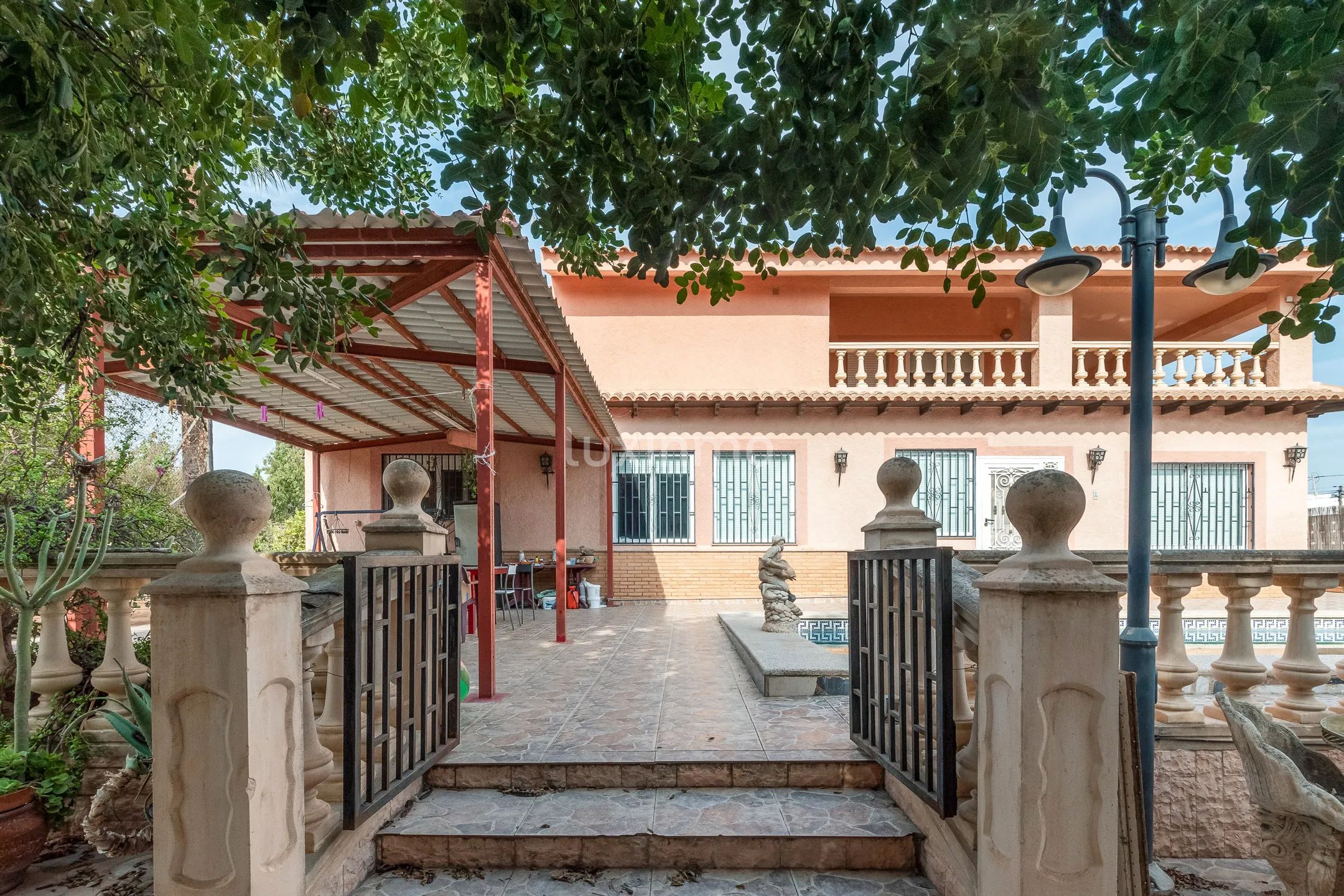 Villa nabij het centrum te koop in Albir — photo 30