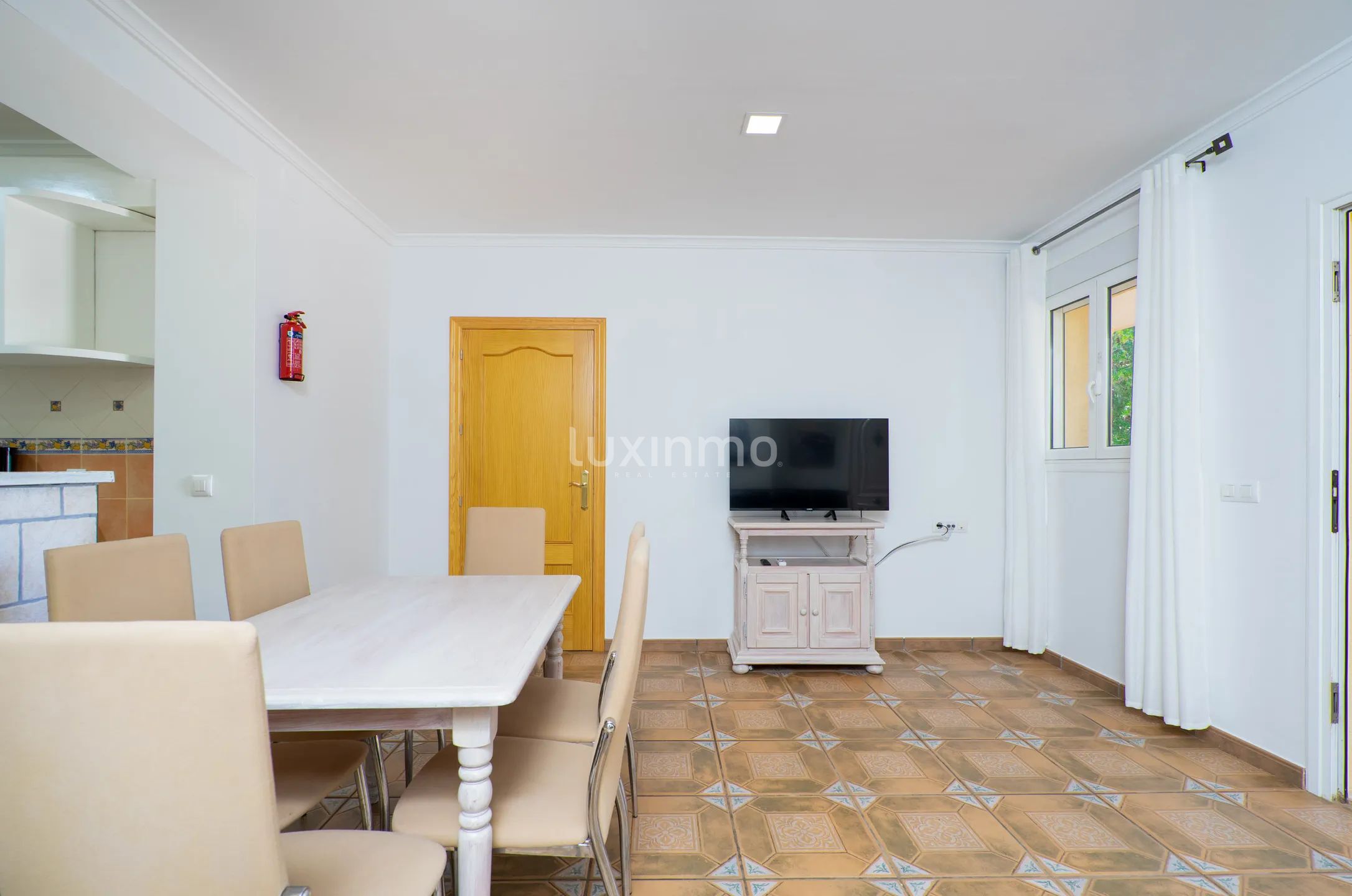 Villa mediterránea con vistas al mar y a la montaña en Calpe — photo 29