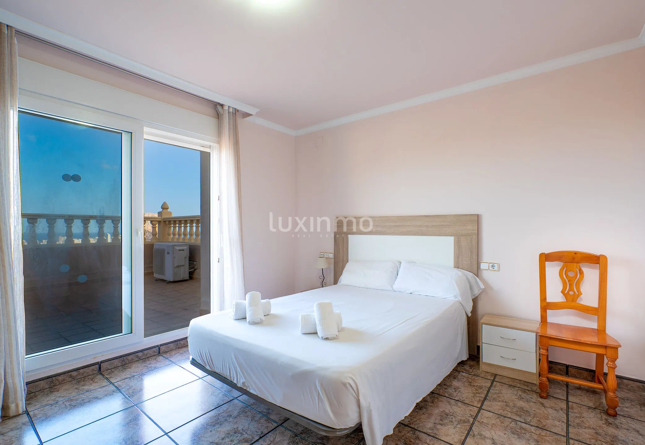 Villa mediterránea con vistas al mar y a la montaña en Calpe — photo 23