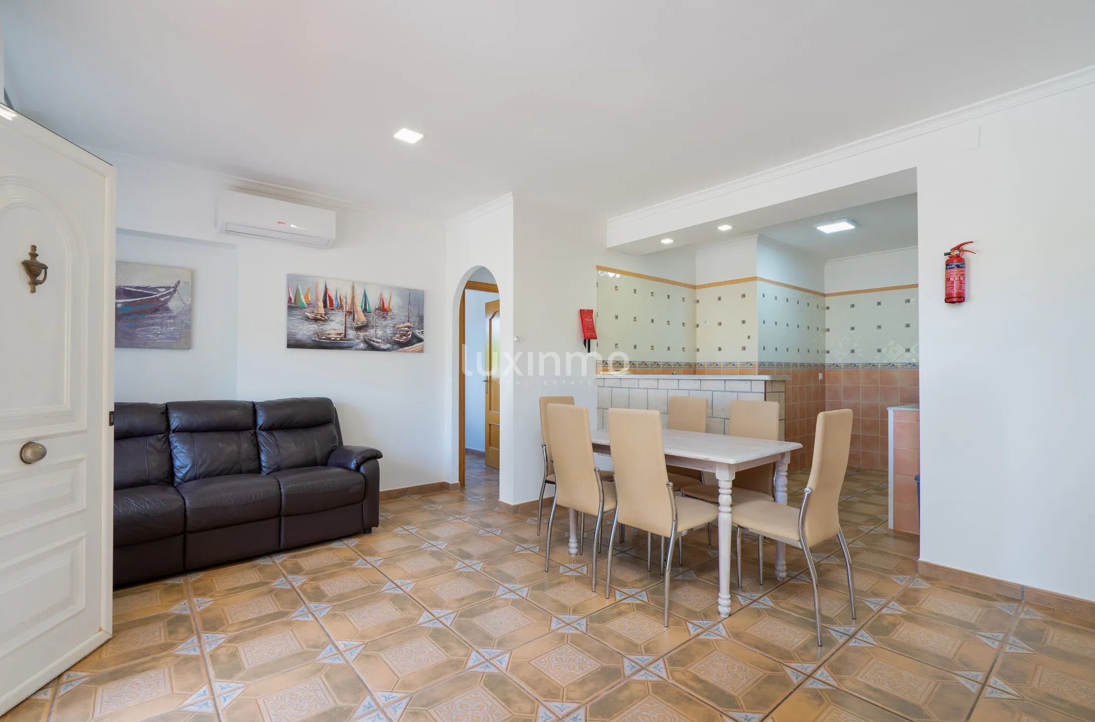 Средиземноморская вилла с видом на море и горы в Кальпе — photo 30