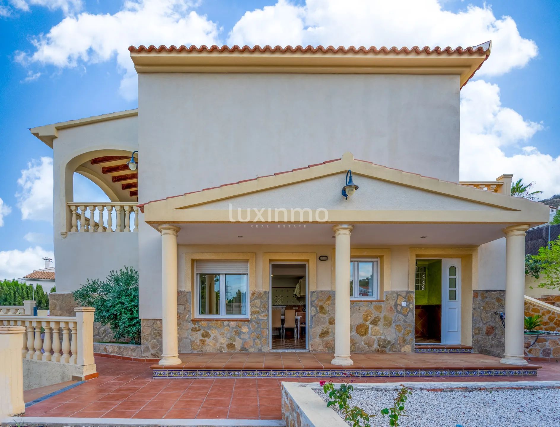 Villa mediterránea con vistas al mar y a la montaña en Calpe — photo 25