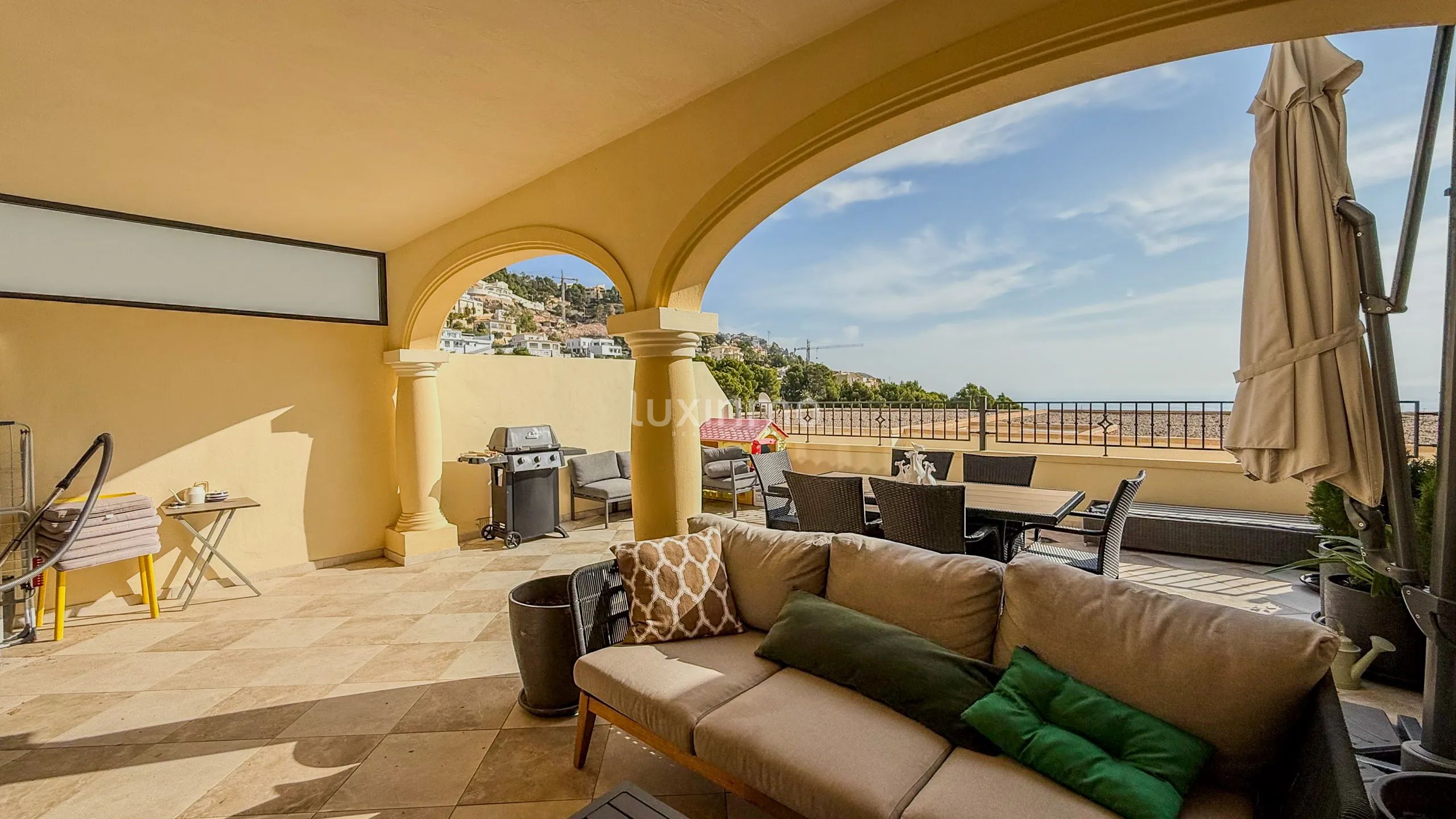 Moderno adosado mediterráneo en Altea — photo 24