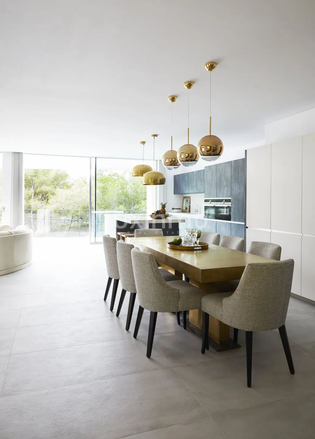 Striking Contemporary Villa in Cala Llonga, Seamlessly Integrated into Nature — photo 8