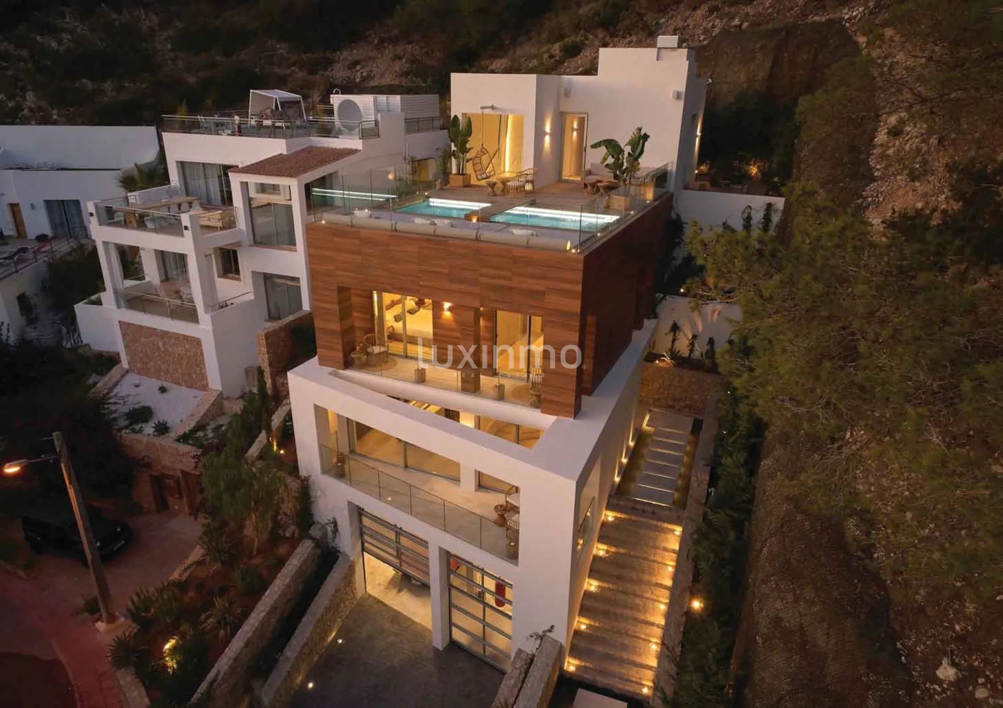 Striking Contemporary Villa in Cala Llonga, Seamlessly Integrated into Nature — photo 23