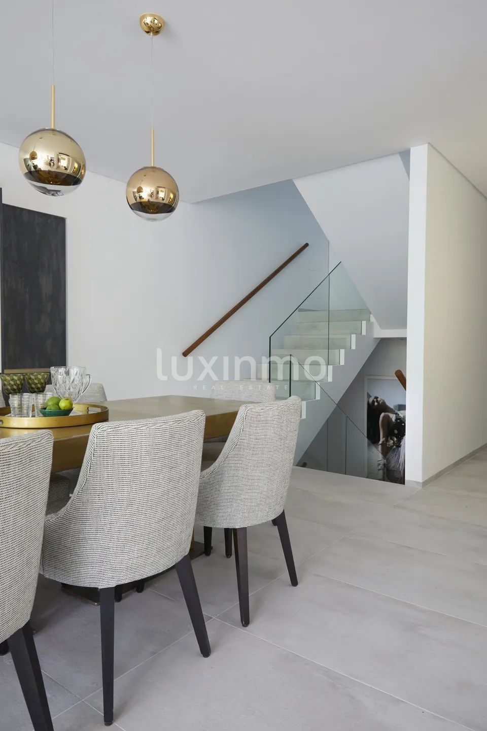 Striking Contemporary Villa in Cala Llonga, Seamlessly Integrated into Nature — photo 9