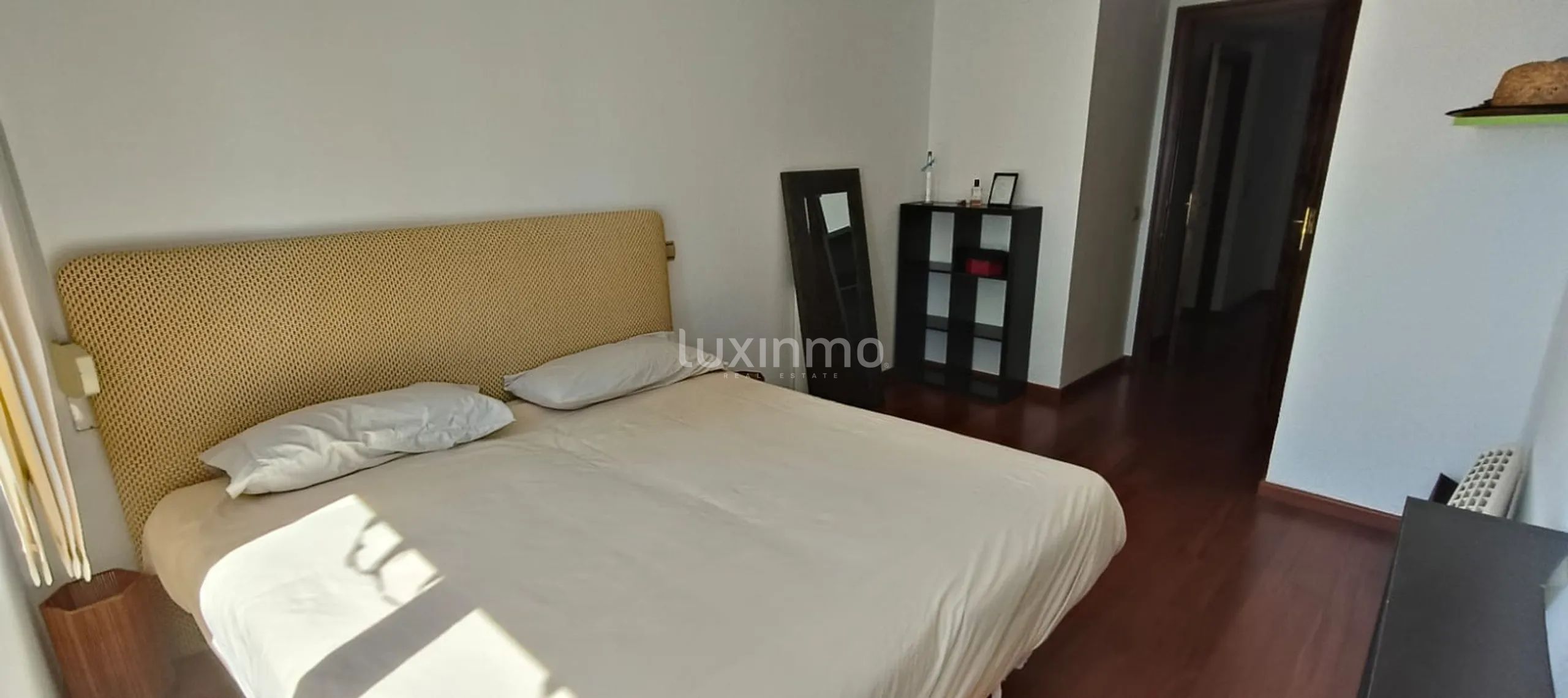 Magnificent 220m2 apartment second line of Levante Beach Benidorm — photo 14