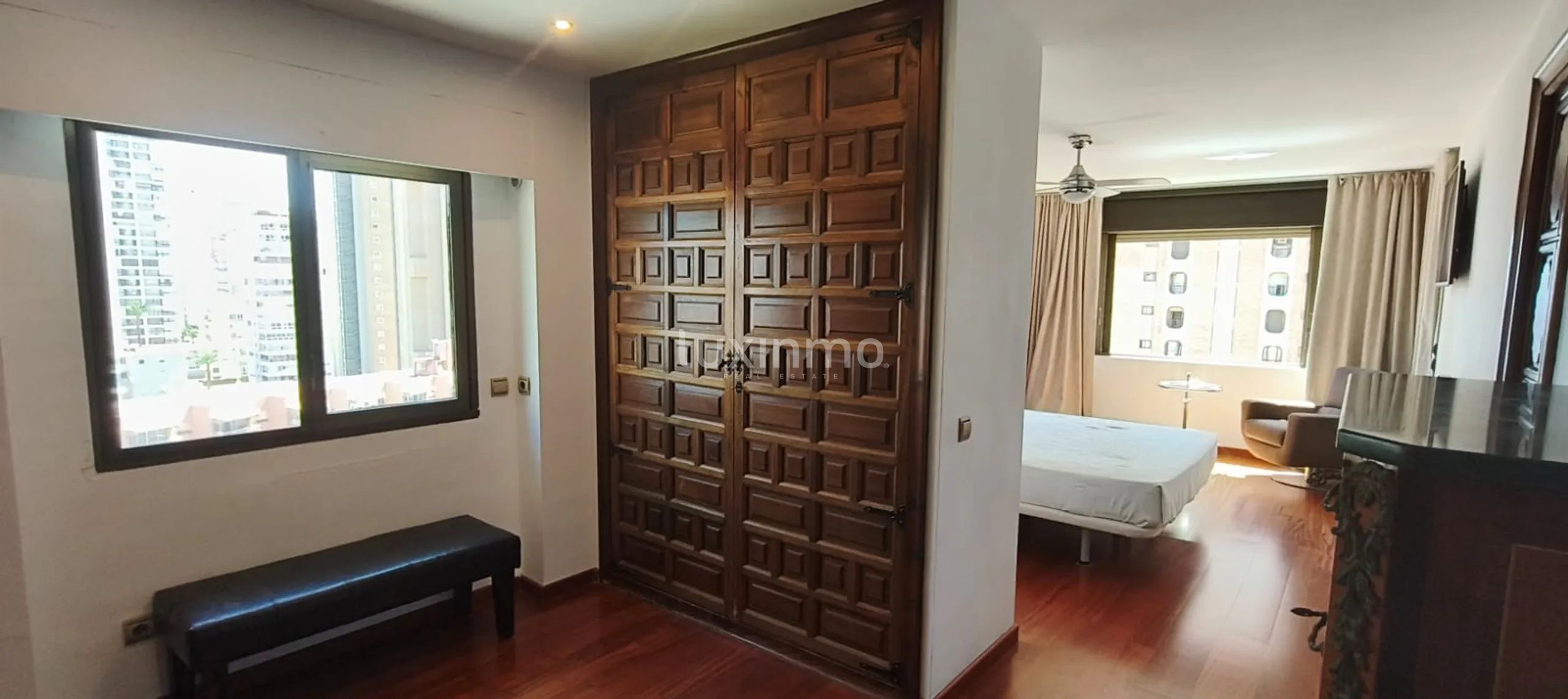 Magnificent 220m2 apartment second line of Levante Beach Benidorm — photo 22