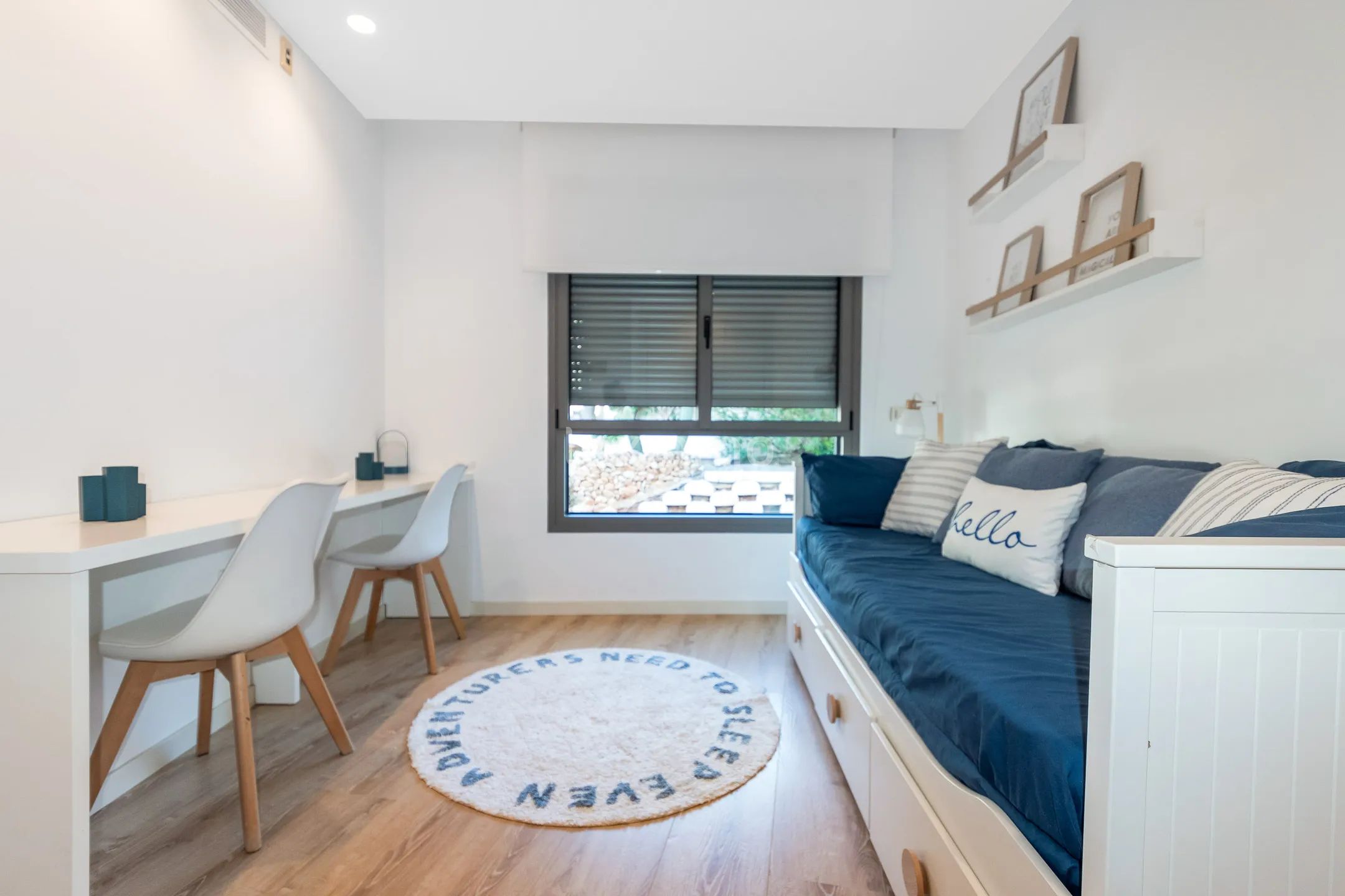 Precise flat with sea views for rent in Mascarat — photo 11