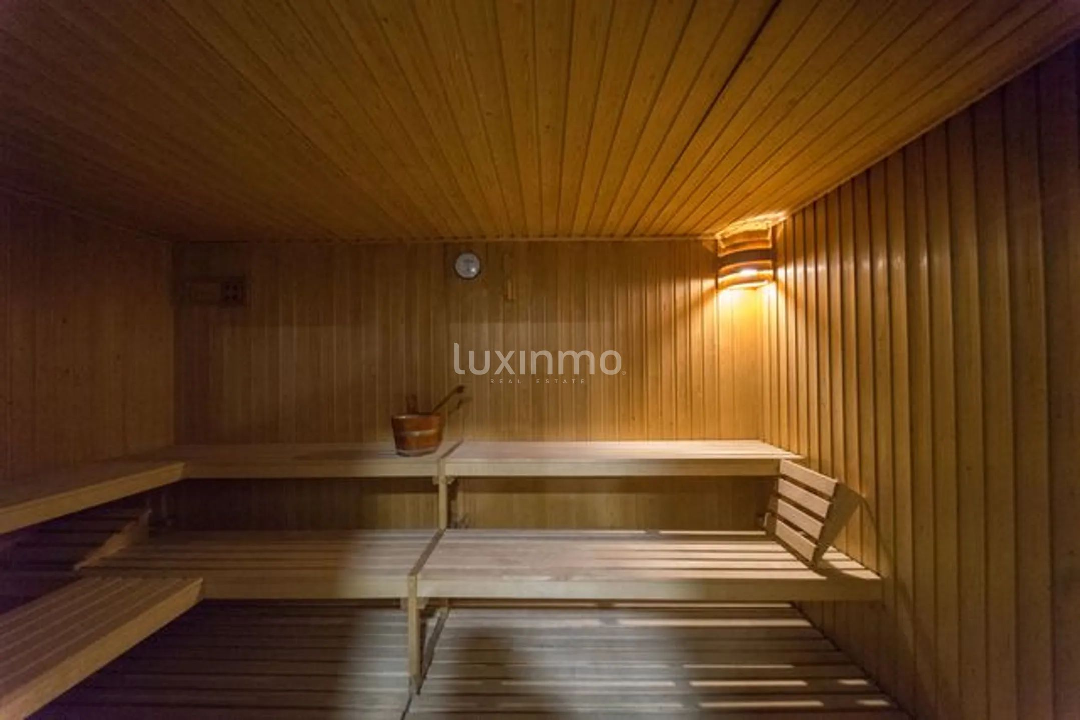 Presis leilighet med havutsikt til leie i Mascarat — photo 21