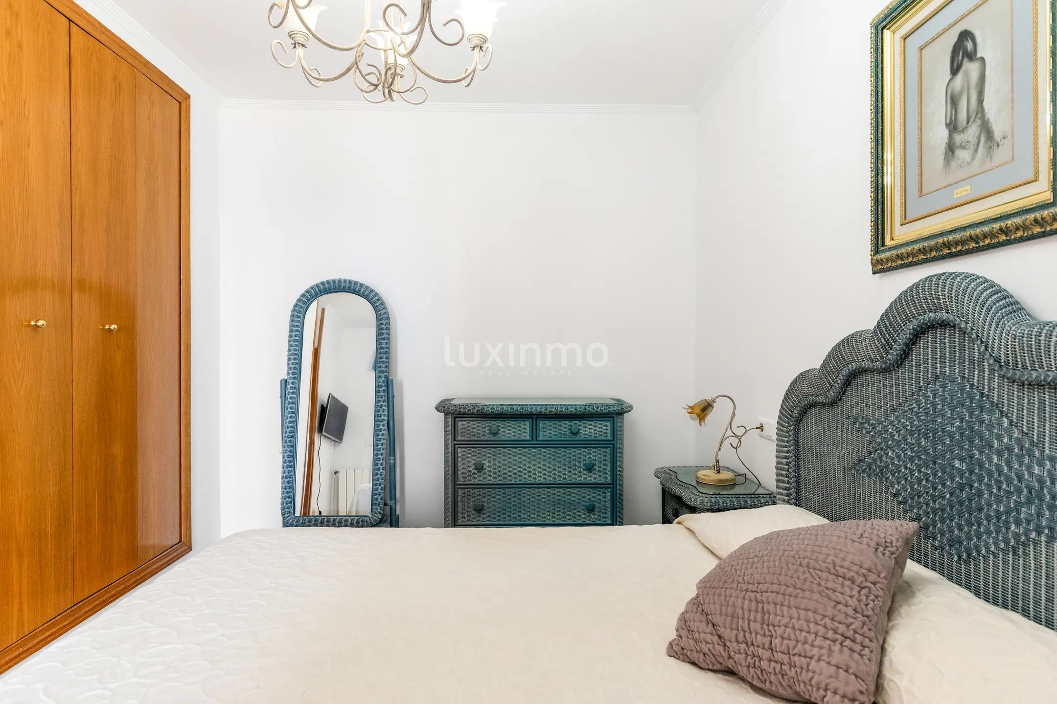 Apartment with sea views for rent  in Playa de Poniente — photo 10