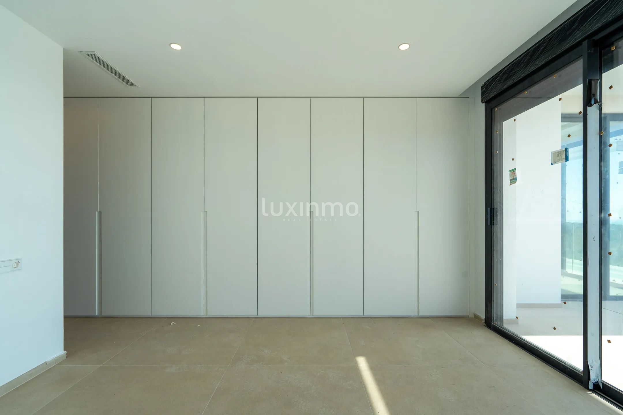 Detached house with sea views in Calpe — photo 14