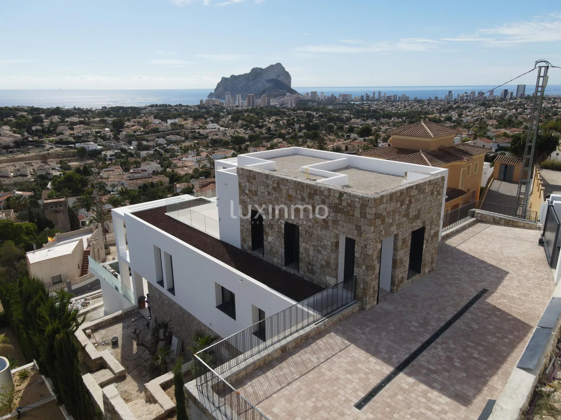 Detached house with sea views in Calpe — photo 1
