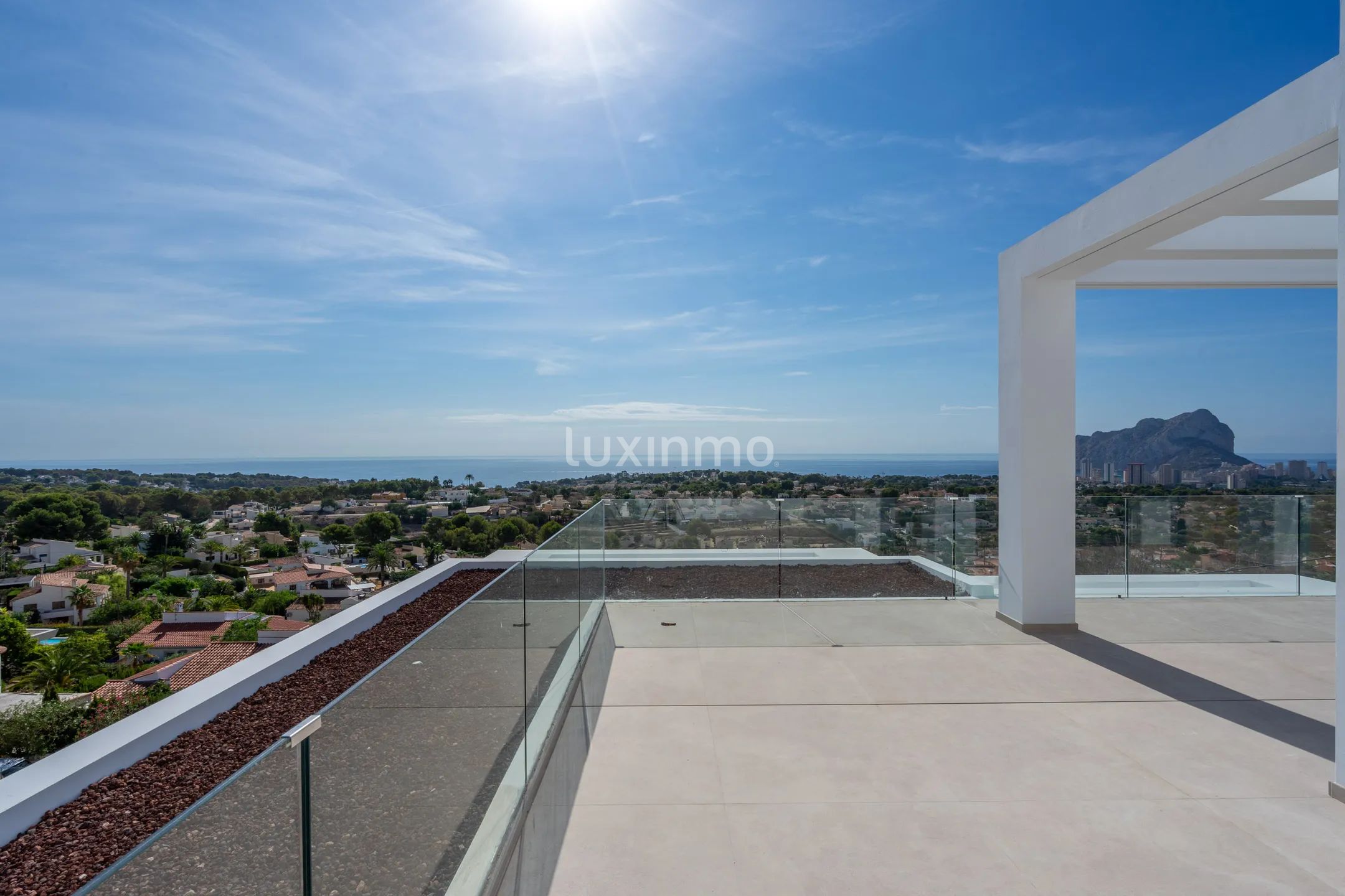 Detached house with sea views in Calpe — photo 25