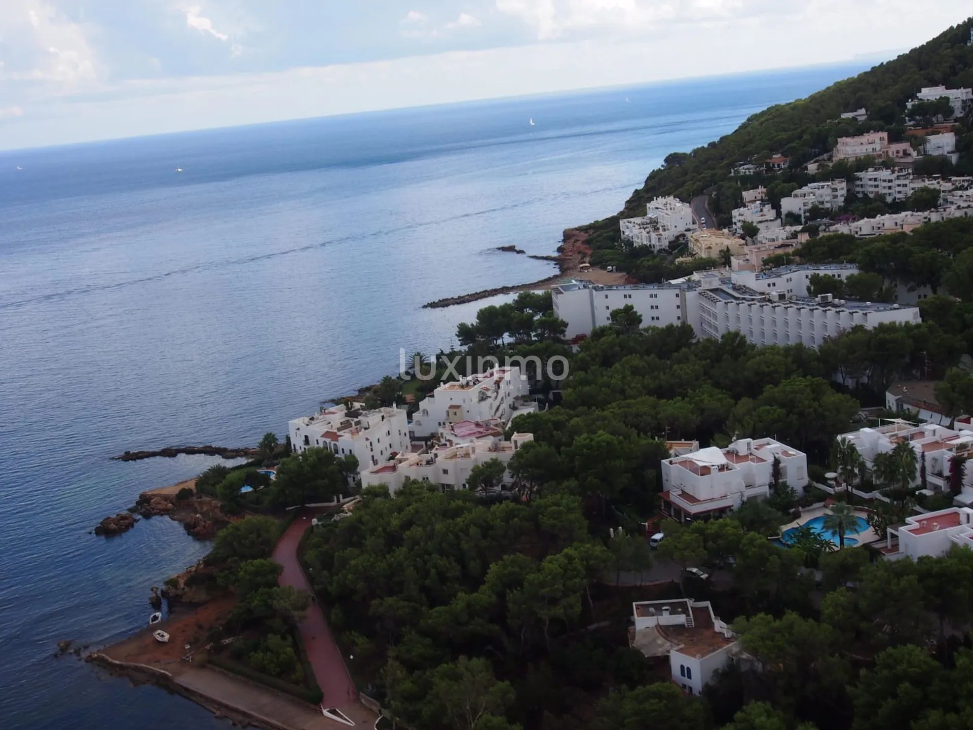 Willa pierwszej linii z widokiem na morze — photo 23