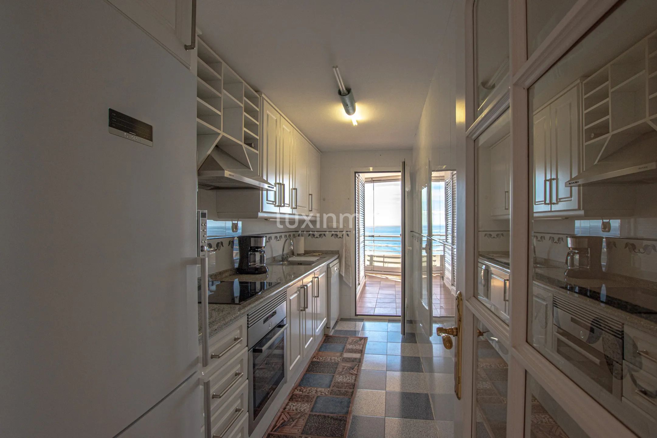 Piso con vistas al mar en alquiler en Calpe — photo 12