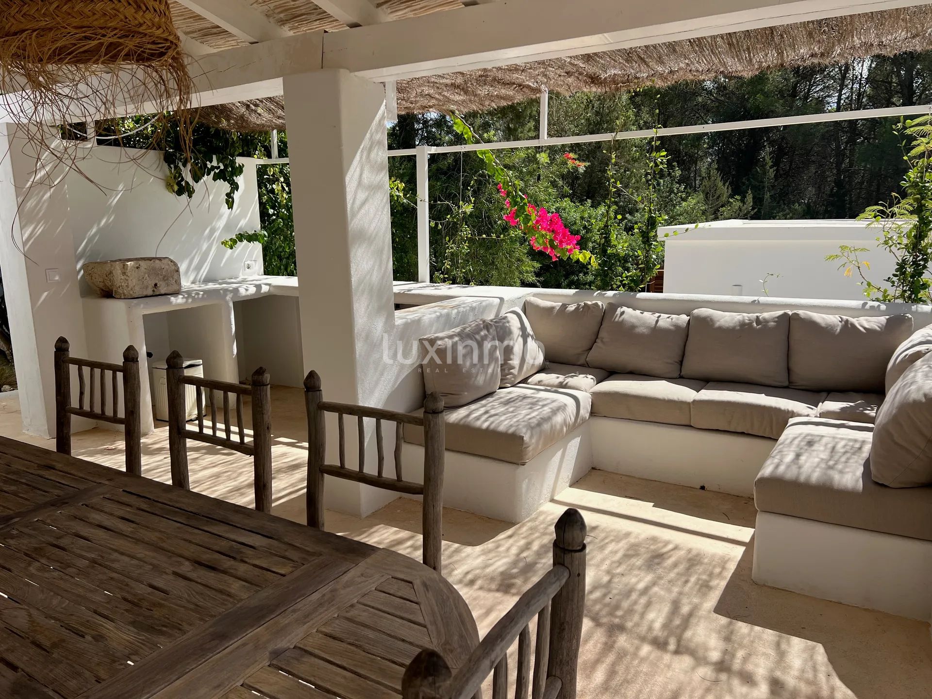 Charmante finca met 4 slaapkamers in Can Tomas — photo 32