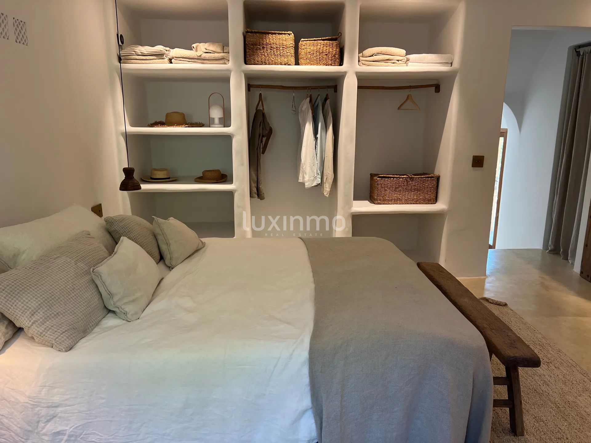 Charmante finca met 4 slaapkamers in Can Tomas — photo 26