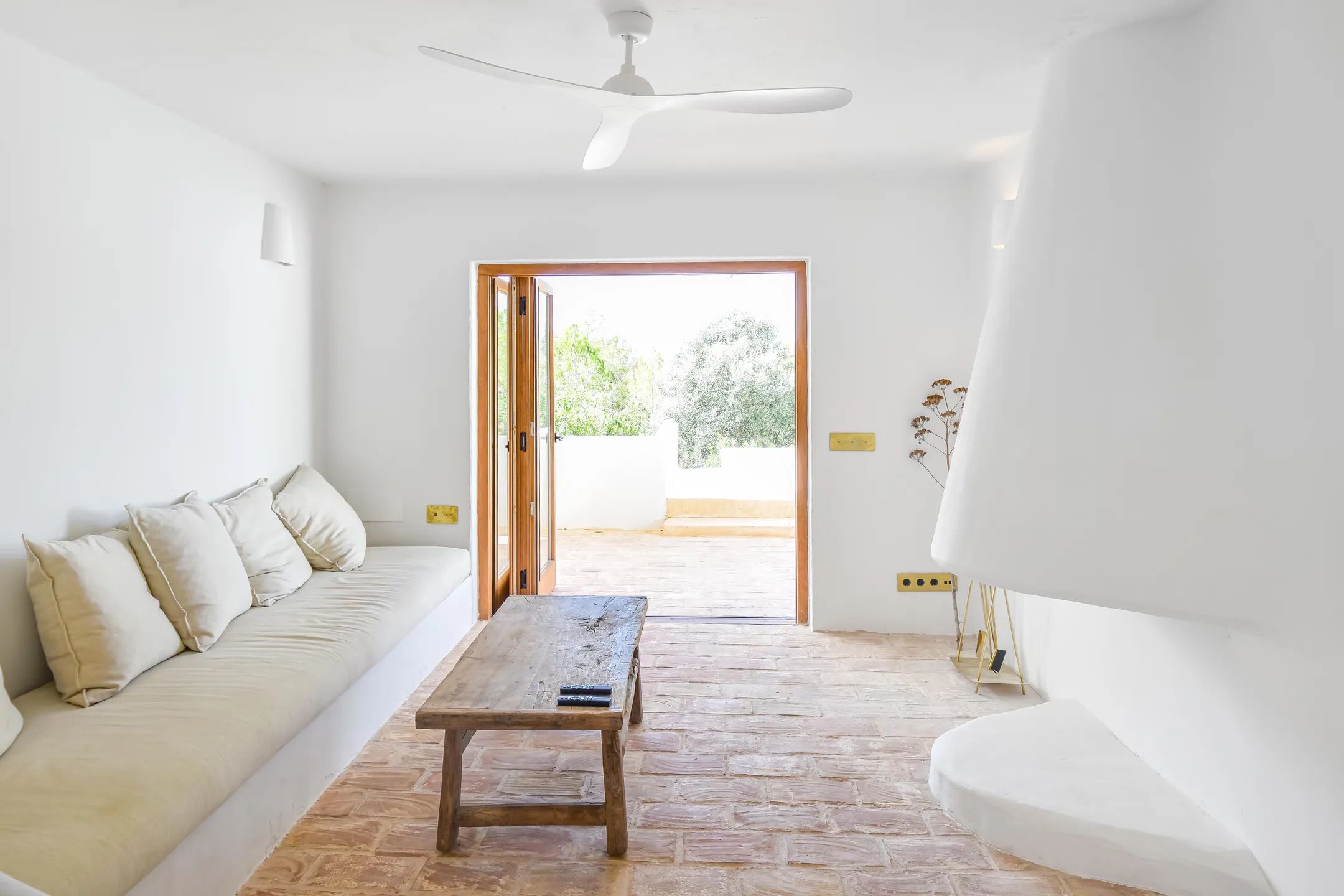 Charmante finca met 4 slaapkamers in Can Tomas — photo 8