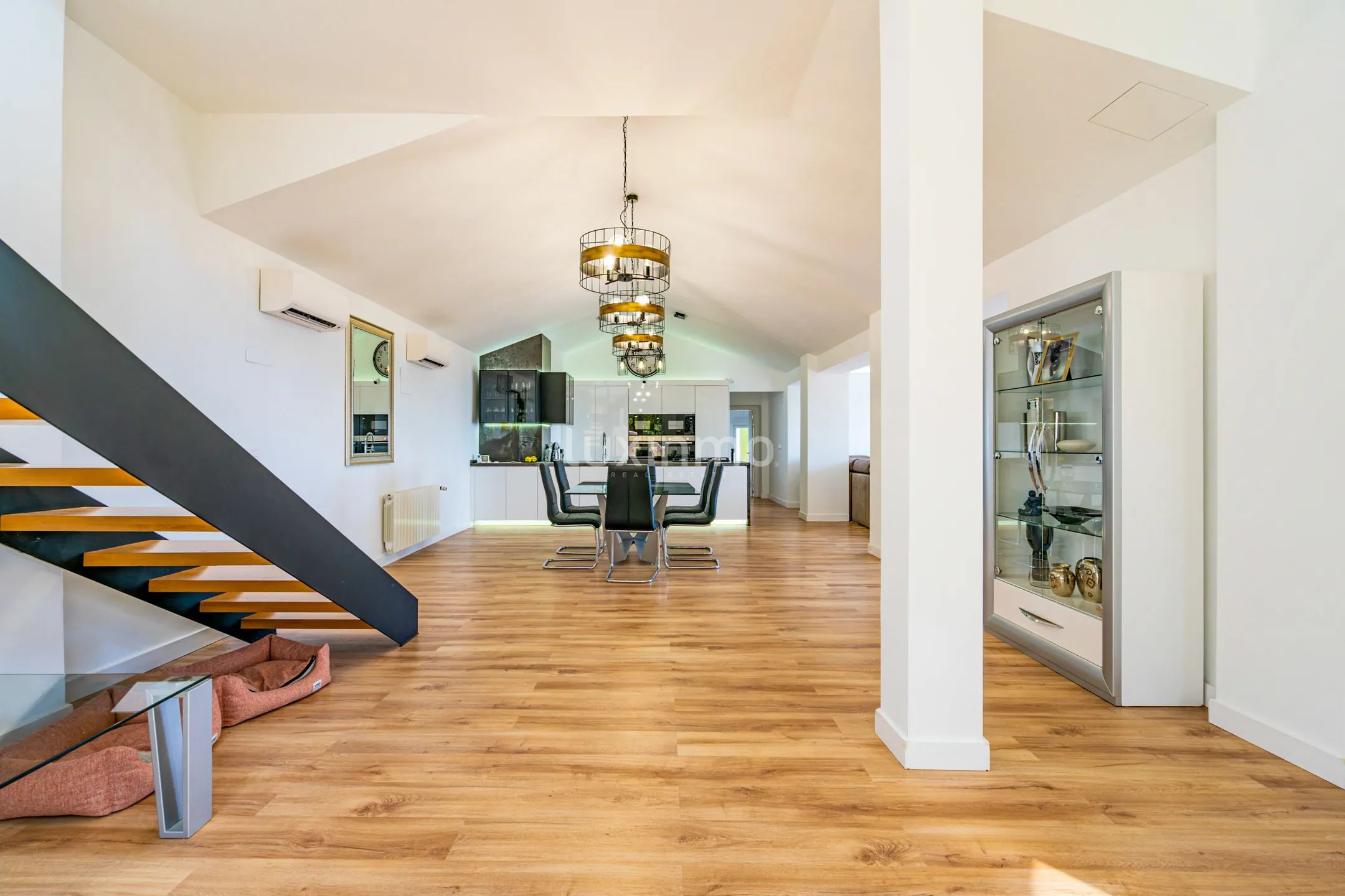 Villa with panoramic sea views and privacy in Oltamar, Calpe — photo 23