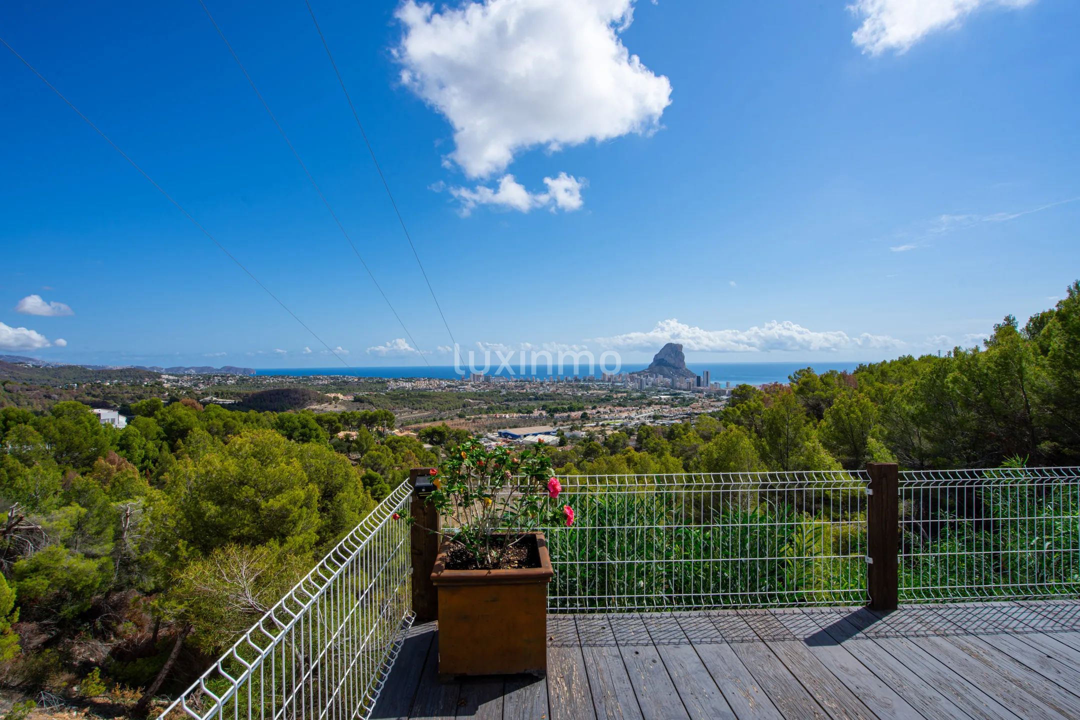 Villa with panoramic sea views and privacy in Oltamar, Calpe — photo 35