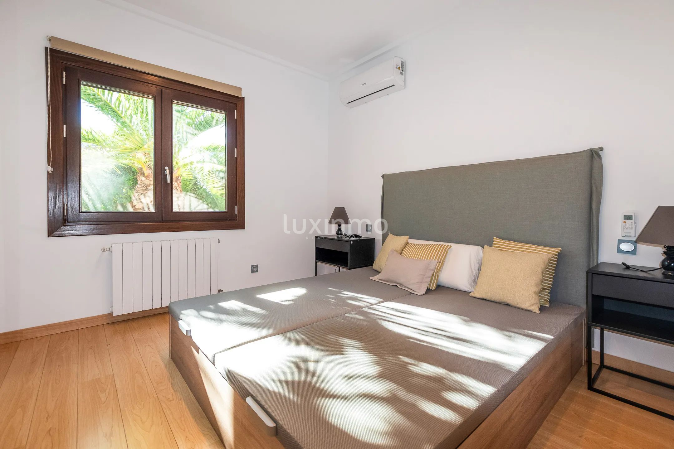 House with pool for sale in Benidorm — photo 11