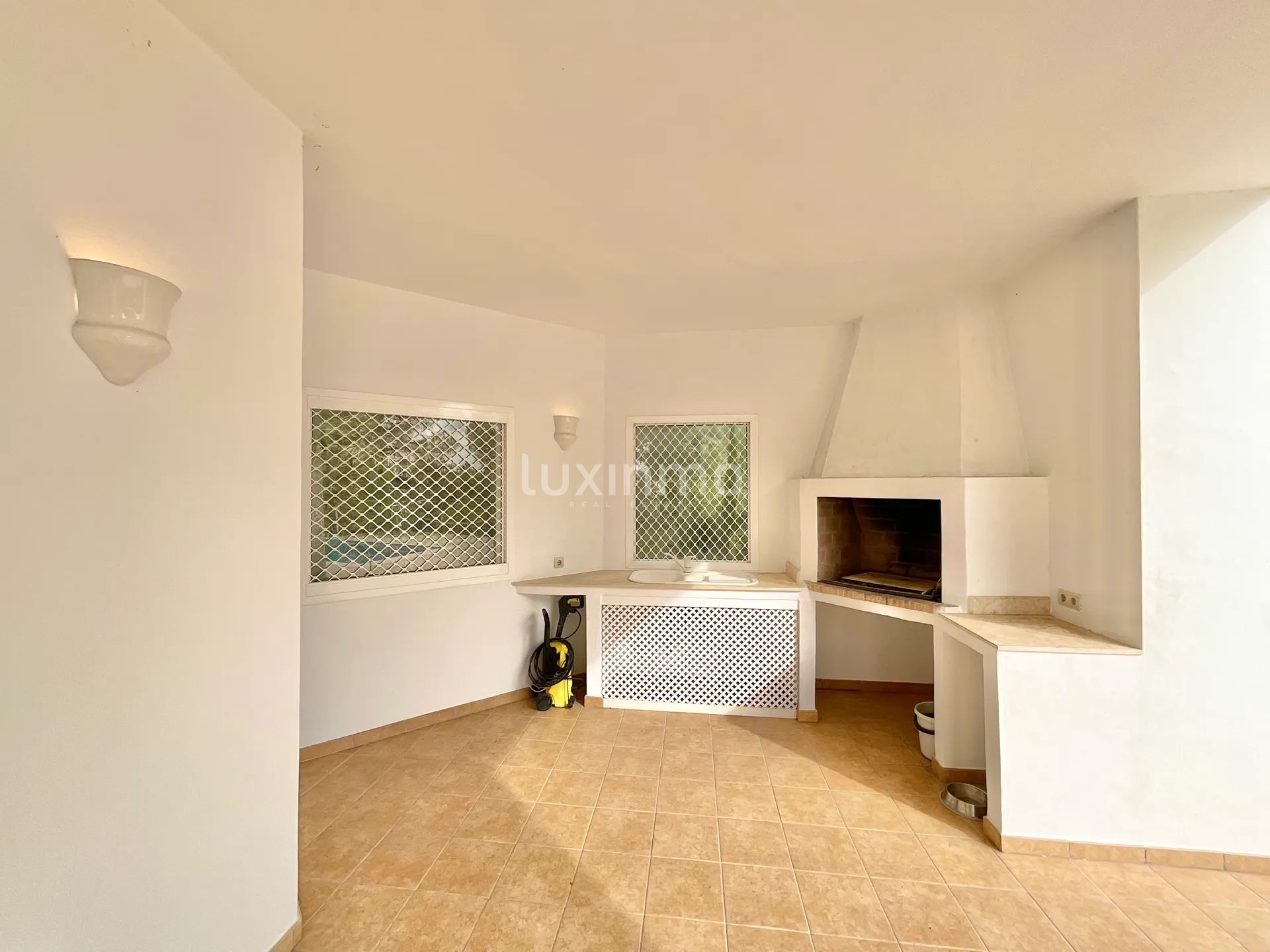 Fantastic Villa with Panoramic Views, Just Minutes from Morna College — photo 27