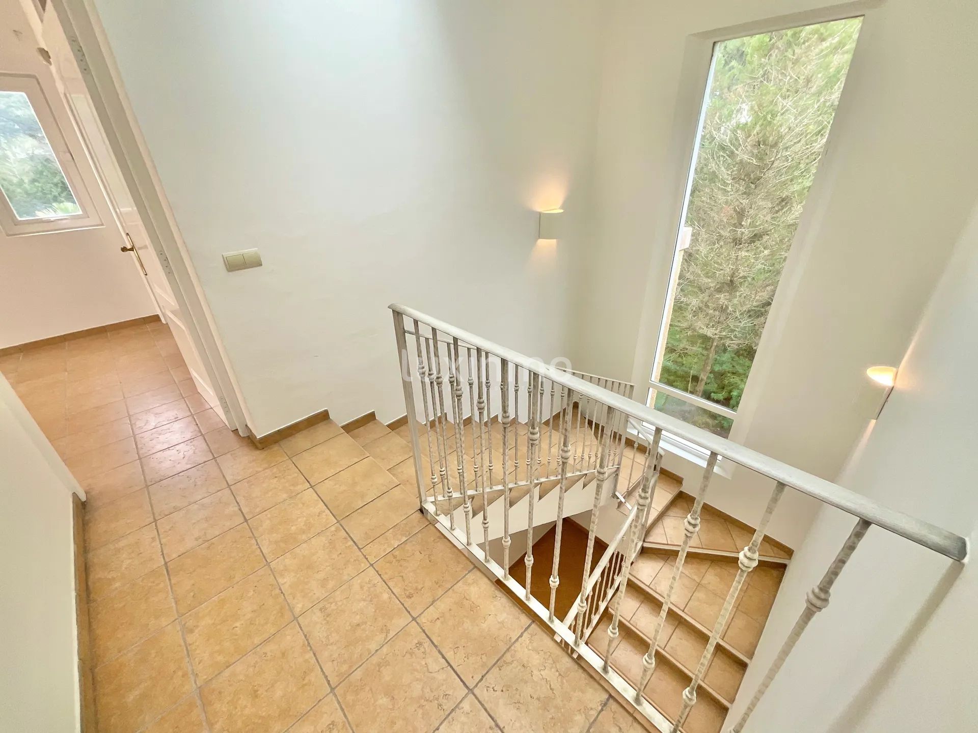 Fantastic Villa with Panoramic Views, Just Minutes from Morna College — photo 30