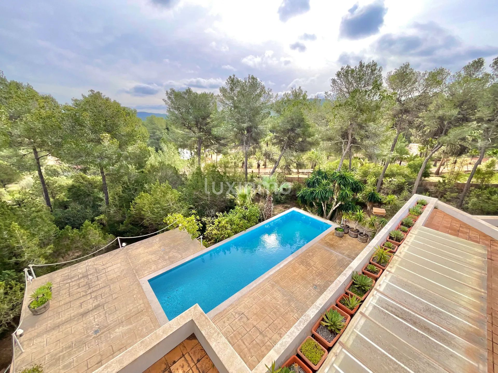 Fantastyczna willa z panoramicznym widokiem, zaledwie kilka minut od Morna College — photo 5