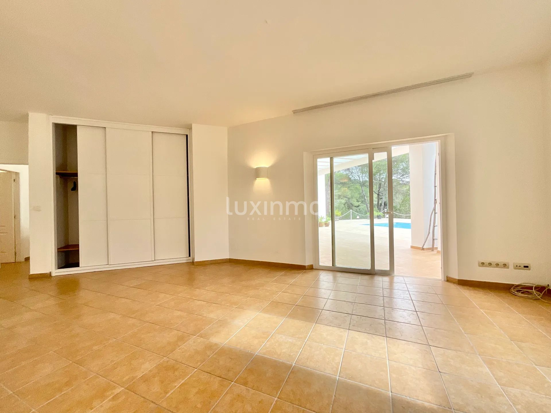 Fantastic Villa with Panoramic Views, Just Minutes from Morna College — photo 23