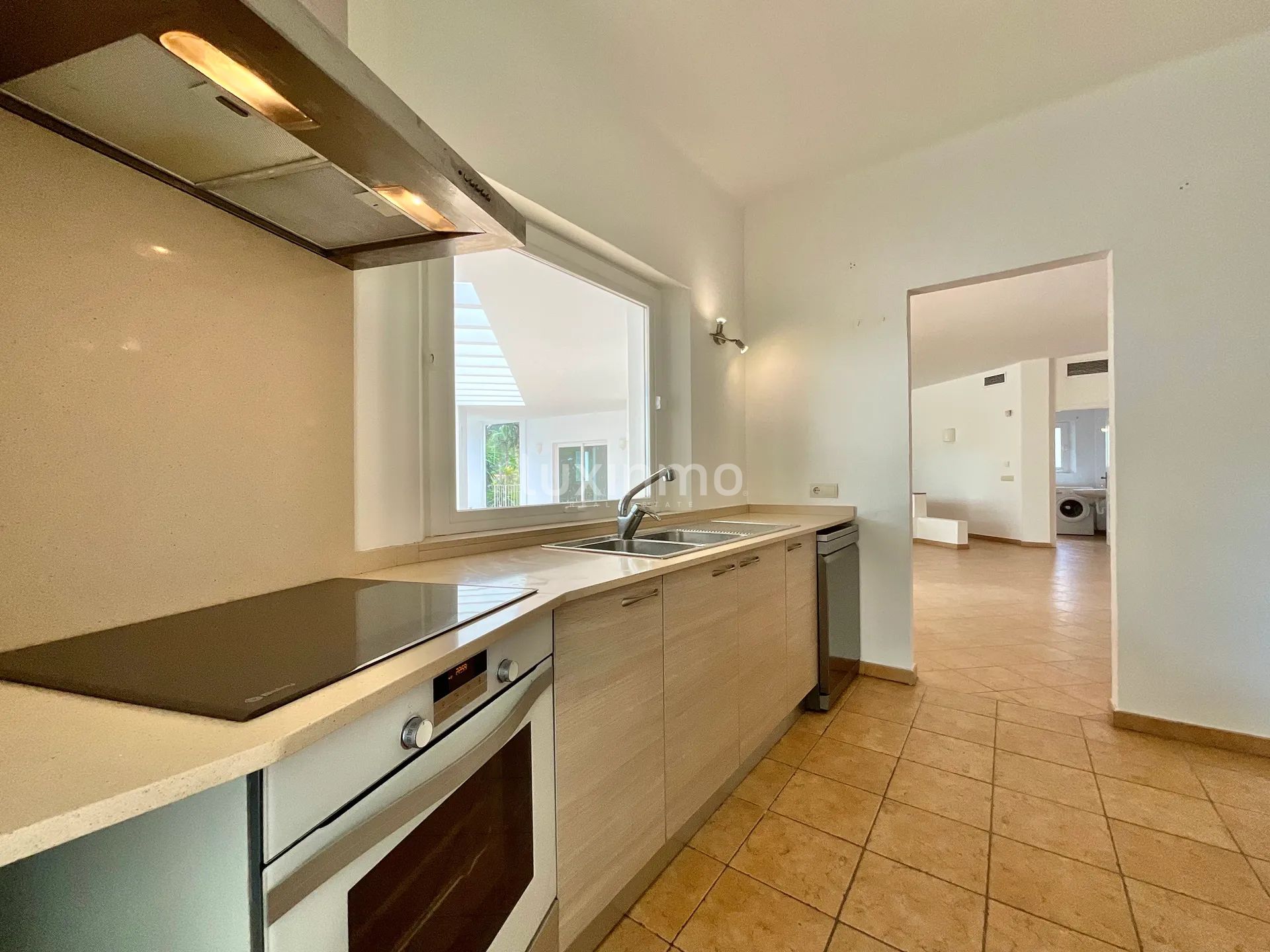 Fantastic Villa with Panoramic Views, Just Minutes from Morna College — photo 20