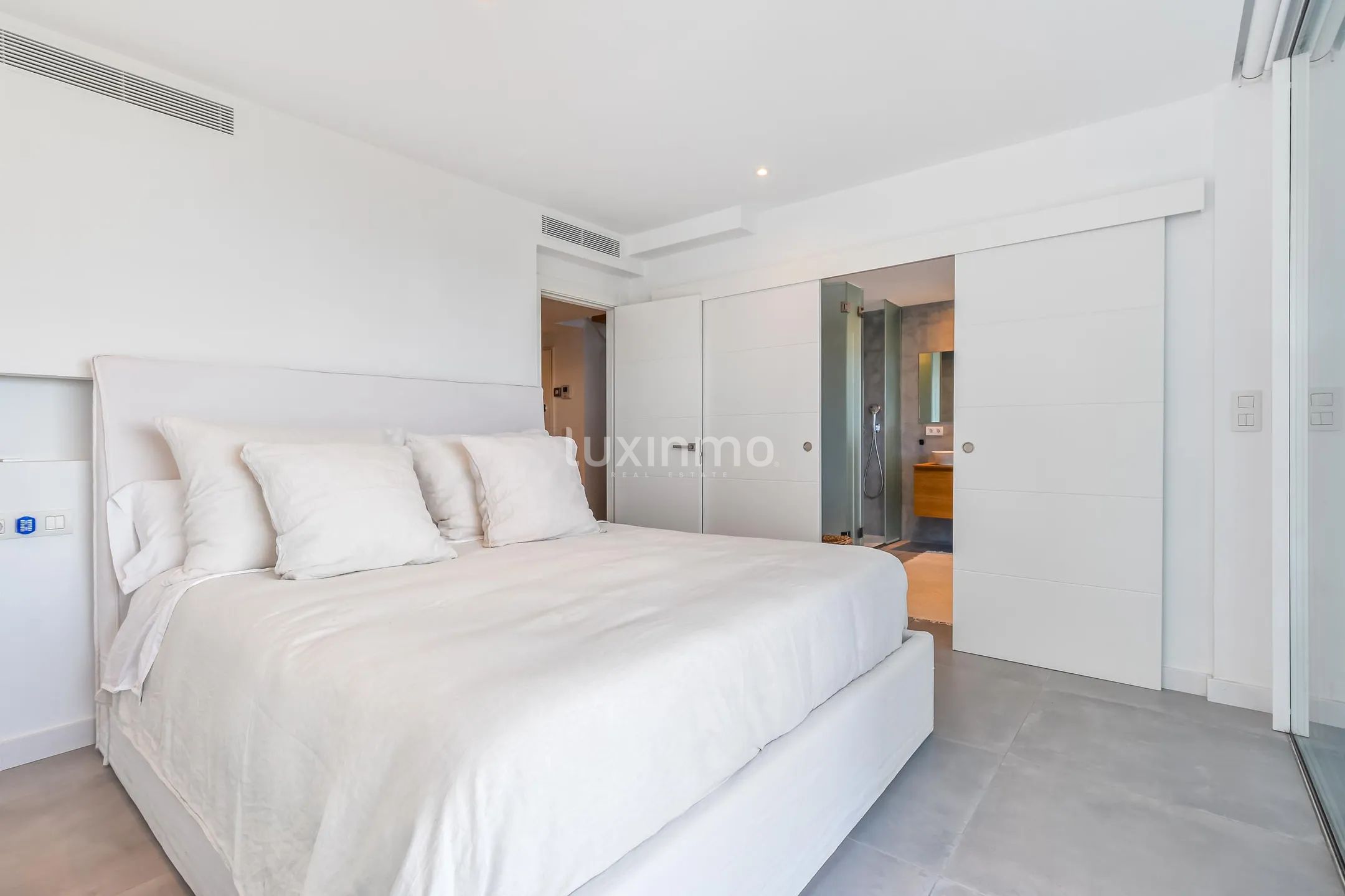 Superbe penthouse avec vue sur la mer à Cala Vadella — photo 11