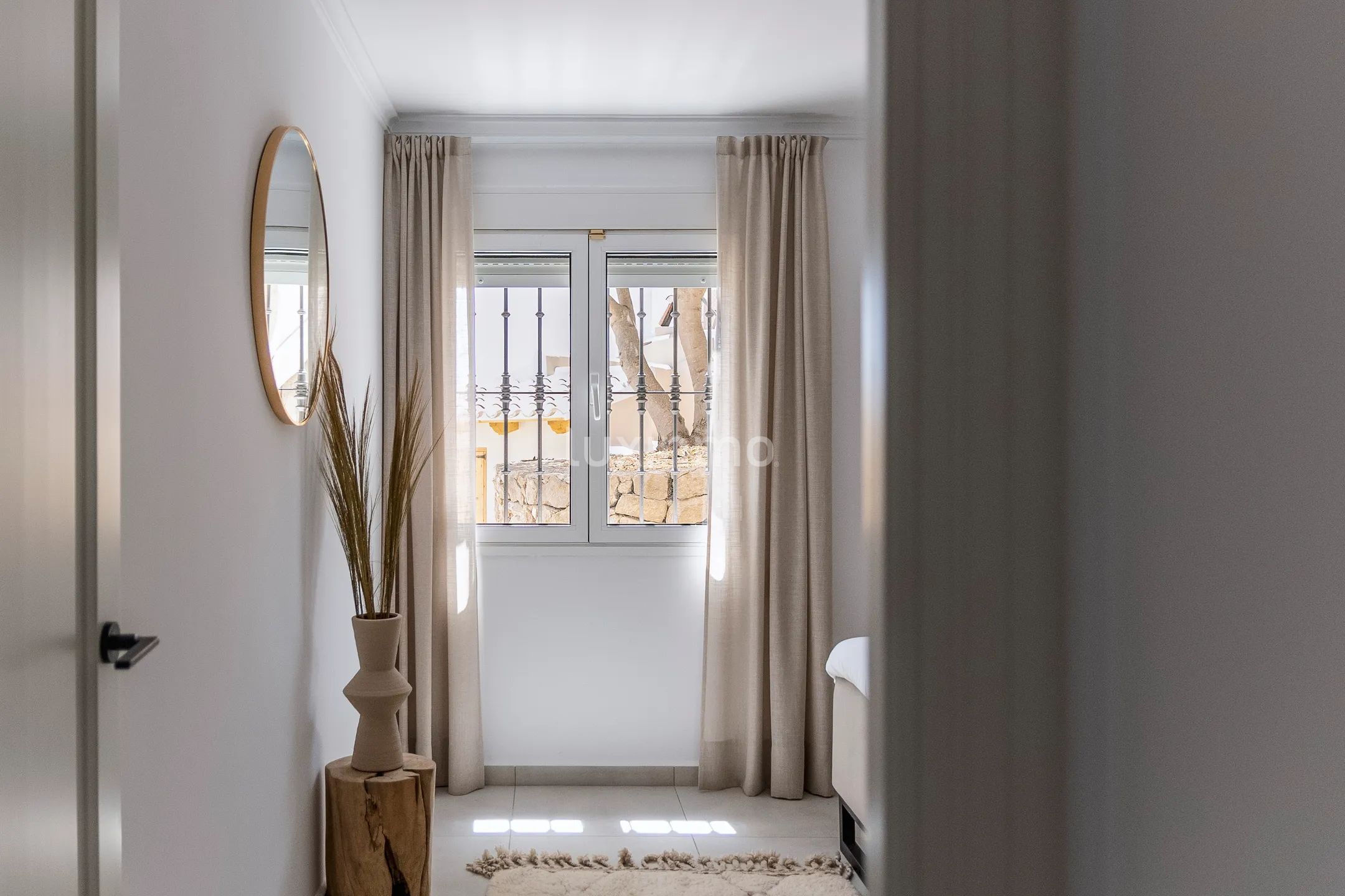 Потрясающий двухквартирный дом с 4 спальнями и видом на море в Хавеа — photo 15