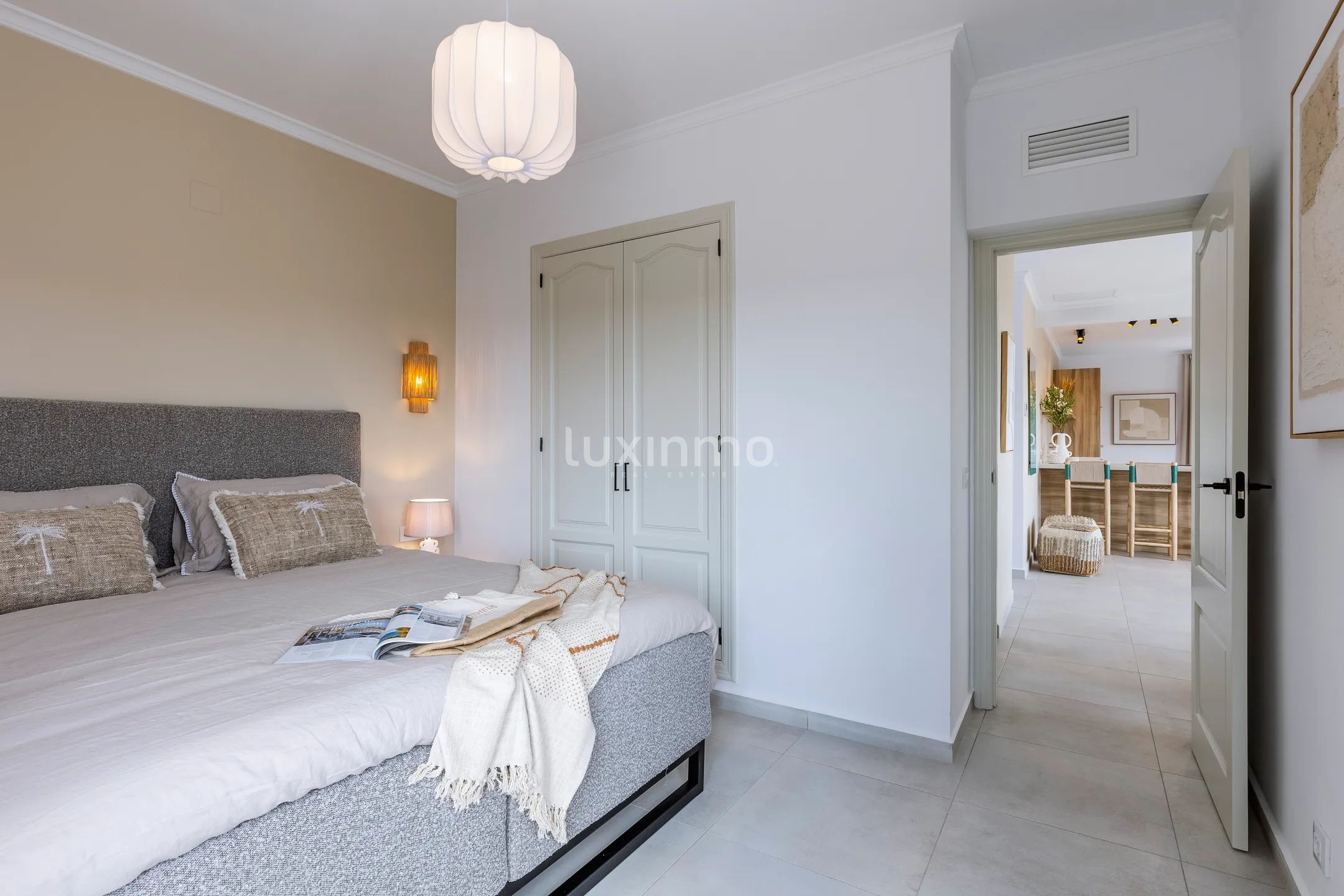 Потрясающий двухквартирный дом с 4 спальнями и видом на море в Хавеа — photo 18