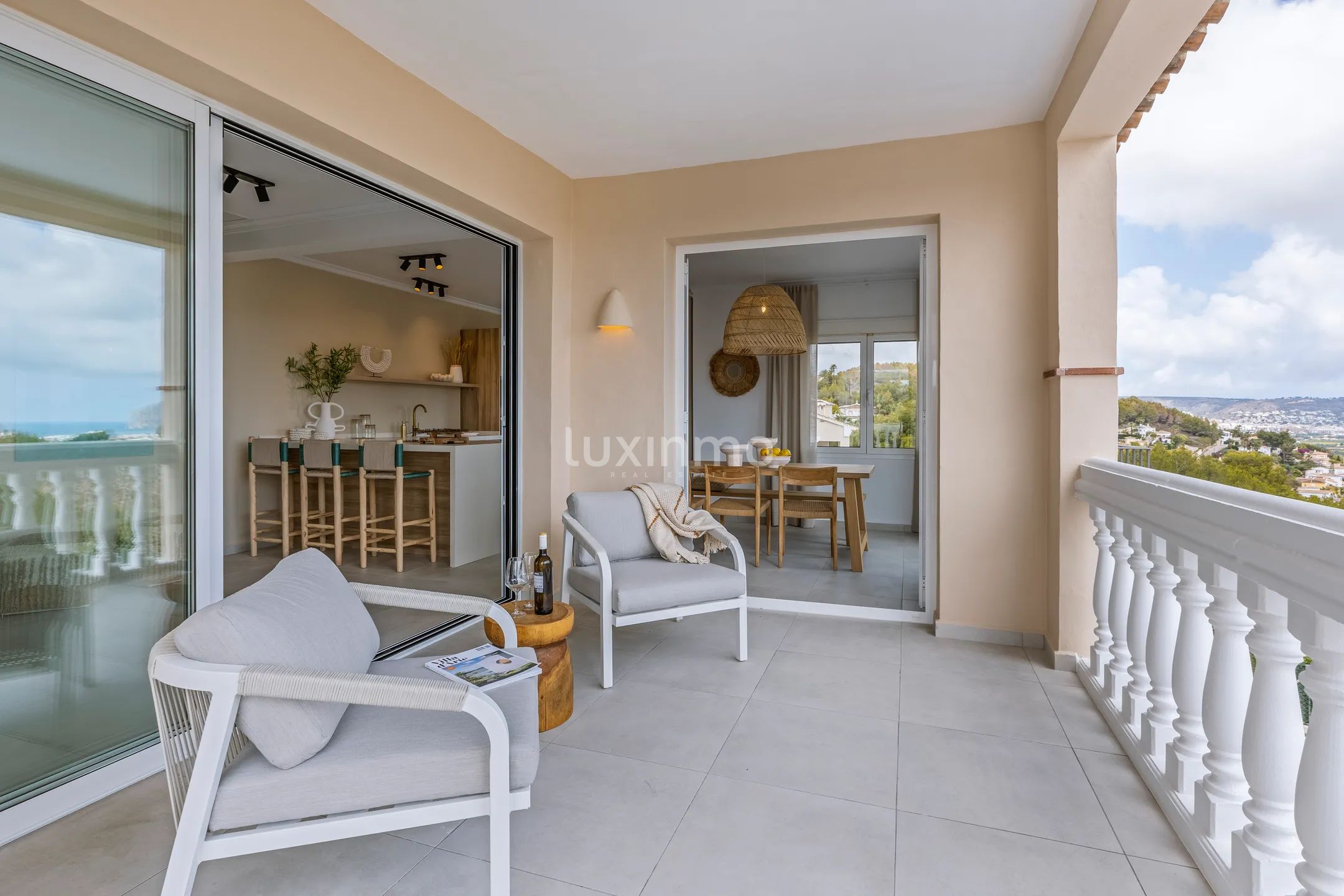 Stunning 4-Bedroom Semi-Detached House with Sea Views in Jávea — photo 4