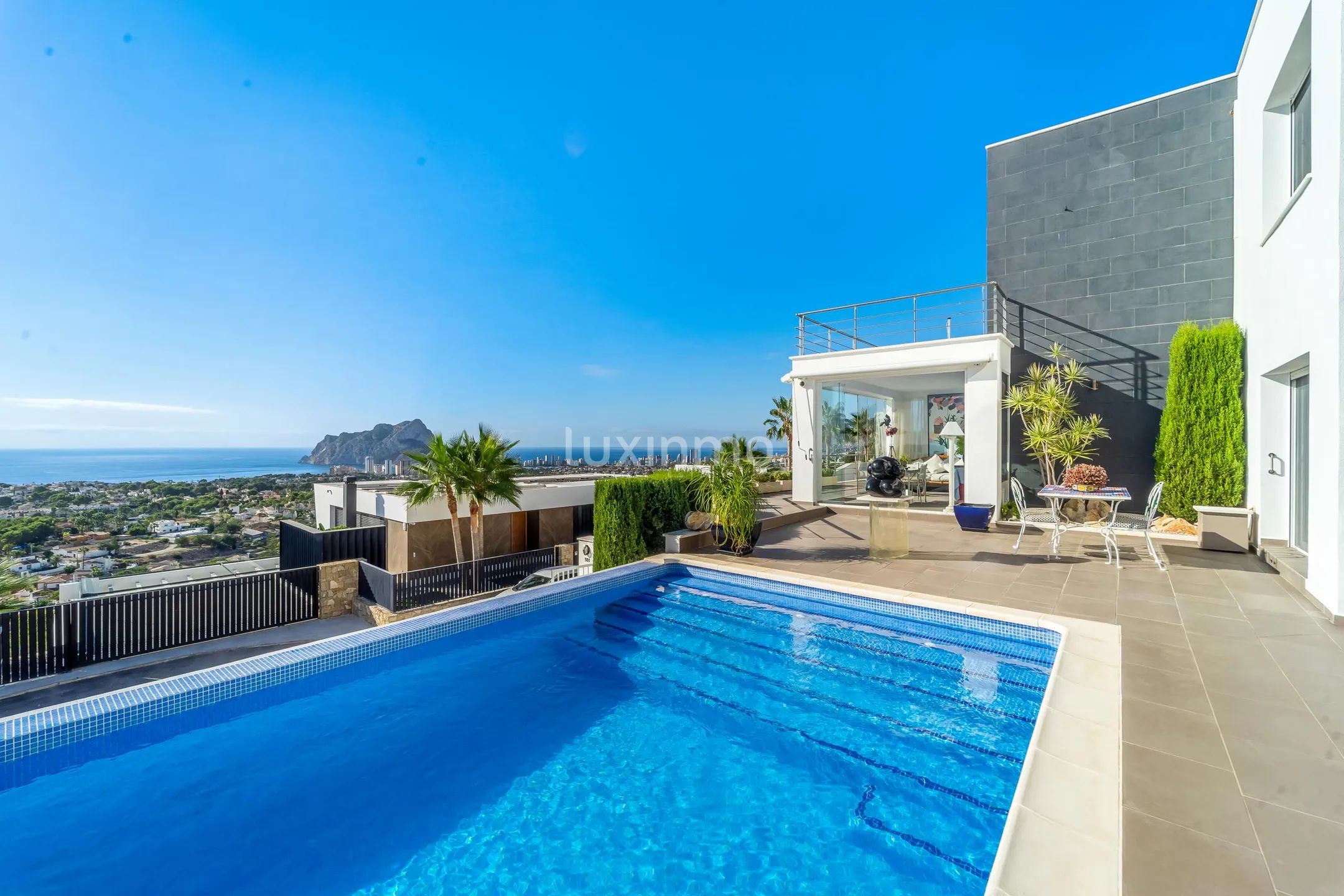 VILLA IN EINER DER BESTEN GEGENDEN VON BENISSA UND CALPE MIT PANORAMABLICK — photo 28