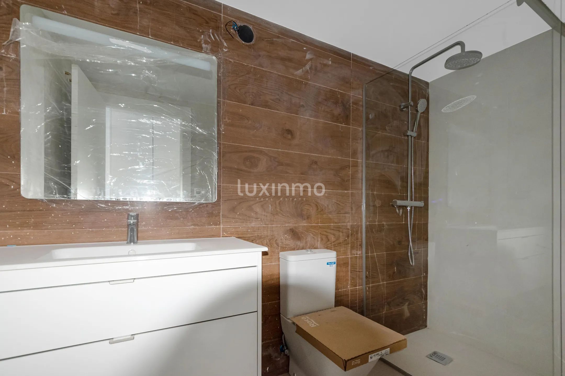 Красивая вилла с бассейном на продажу Албир — photo 19