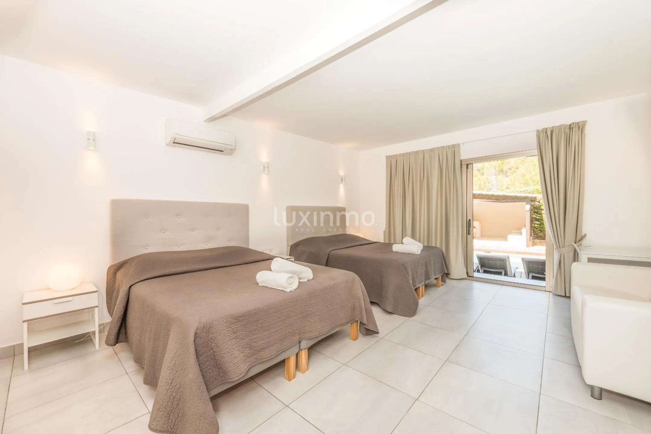 Three Charming Independent Ibiza-Style Villas next to Golf Club, Ibiza for Long-term Rent — photo 48