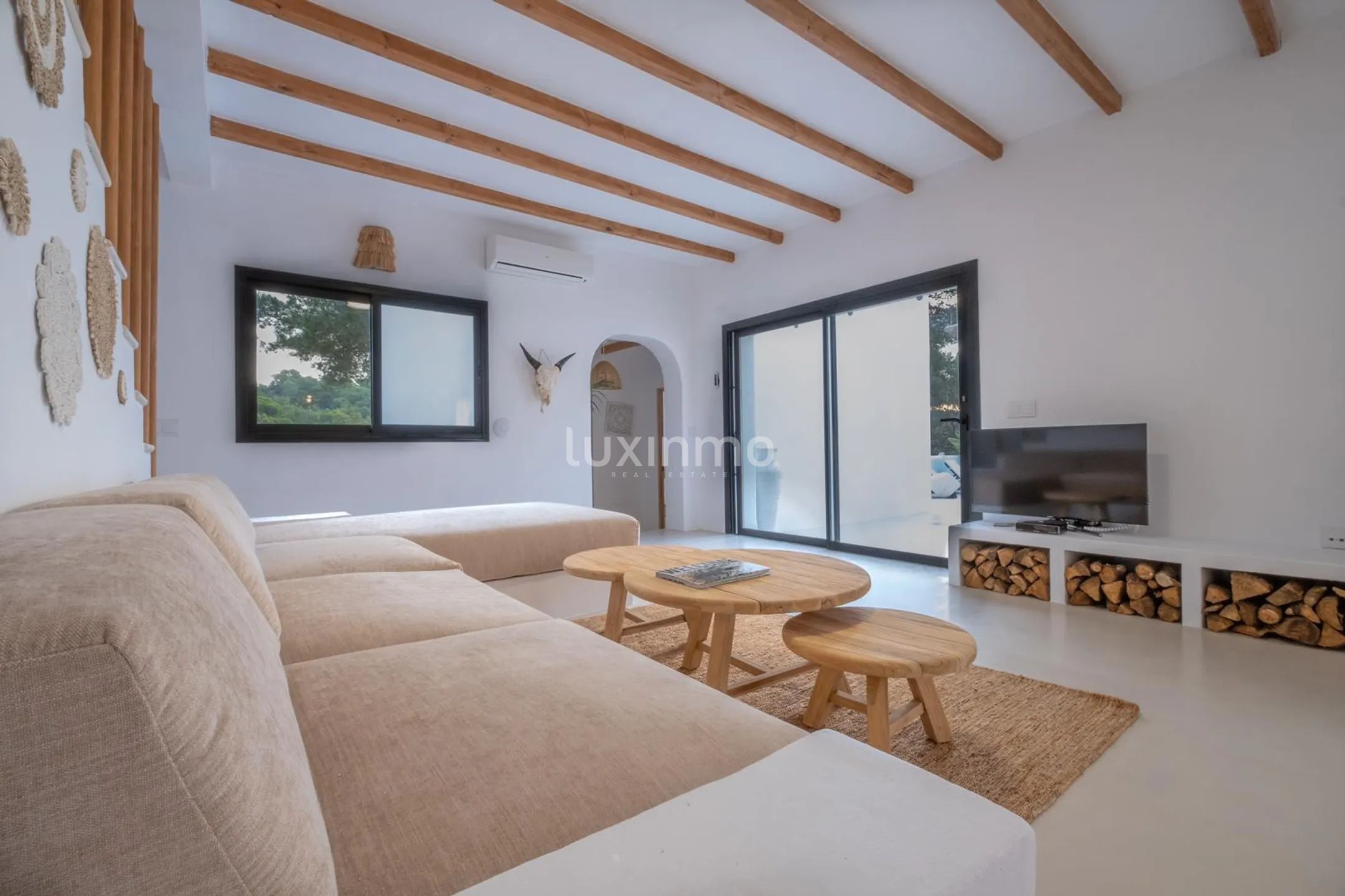 Three Charming Independent Ibiza-Style Villas next to Golf Club, Ibiza for Long-term Rent — photo 33
