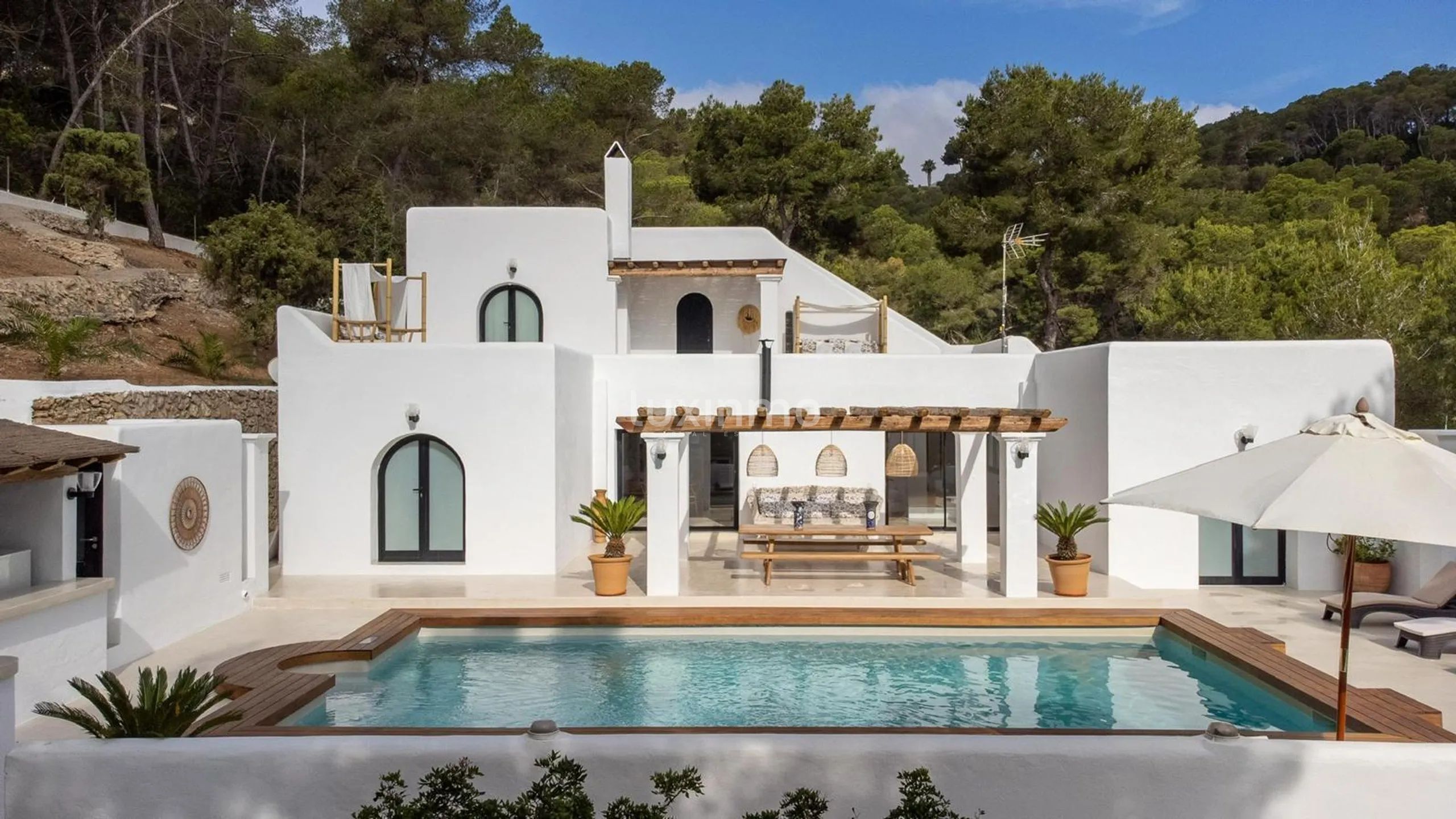 Three Charming Independent Ibiza-Style Villas next to Golf Club, Ibiza for Long-term Rent