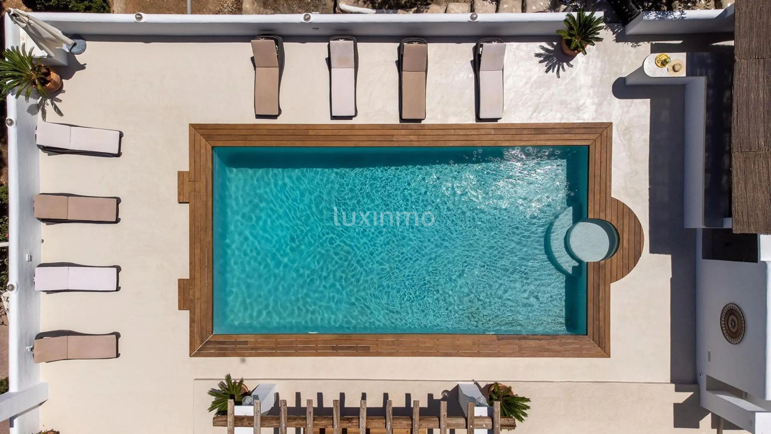 Three Charming Independent Ibiza-Style Villas next to Golf Club, Ibiza for Long-term Rent — photo 62