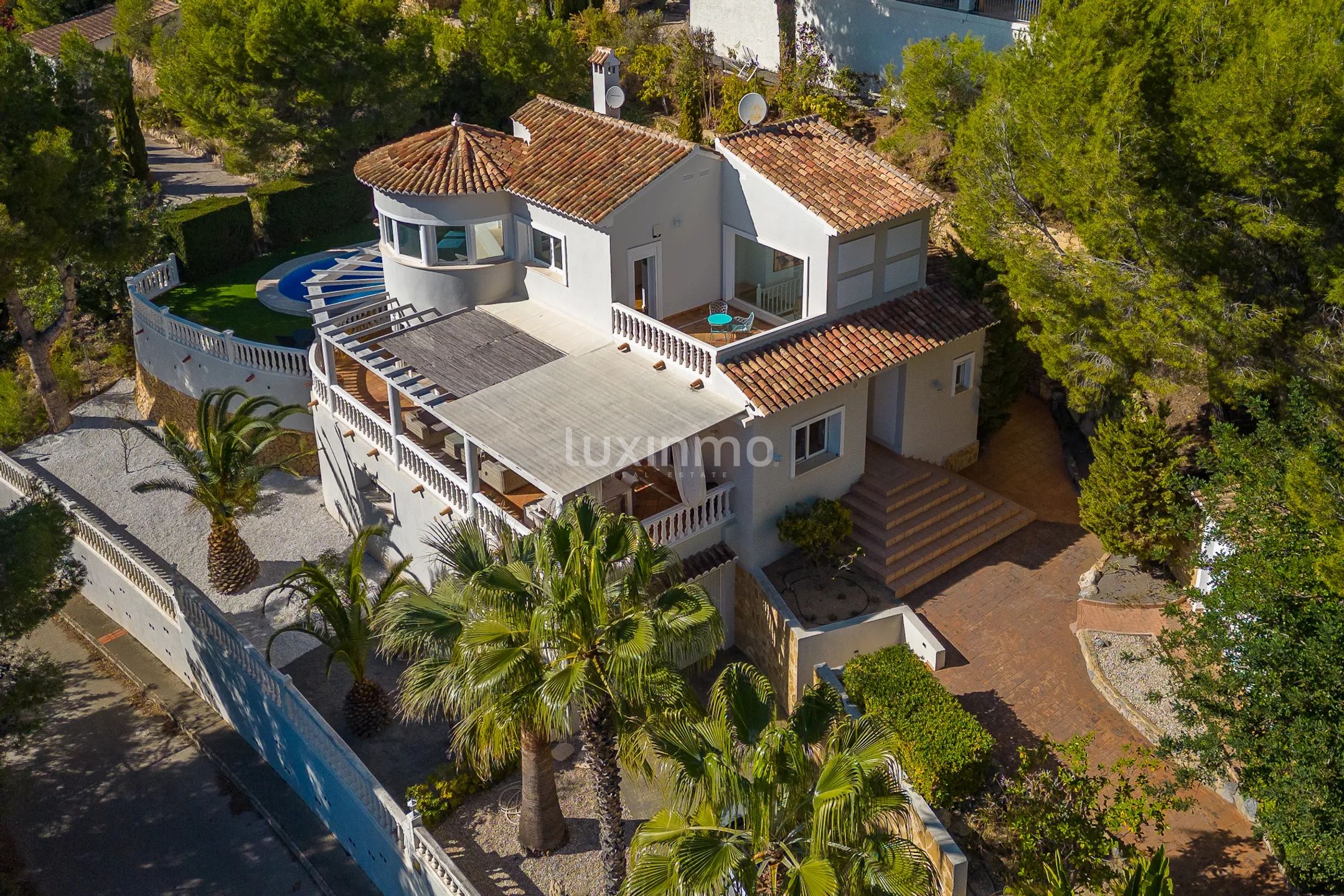 Villa with pool for sale in Altea — photo 42