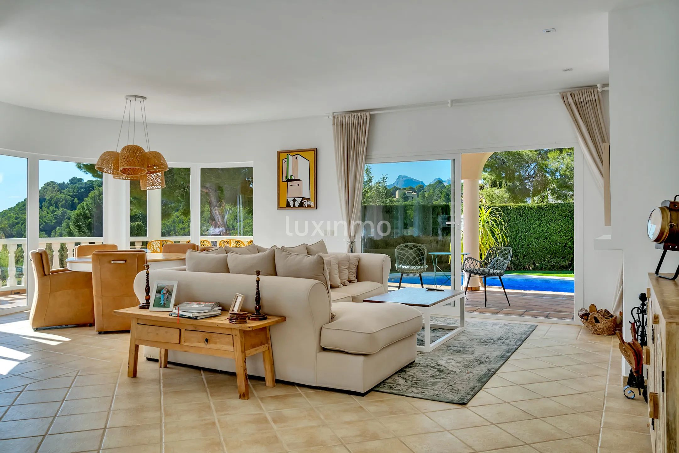 Villa with pool for sale in Altea — photo 5