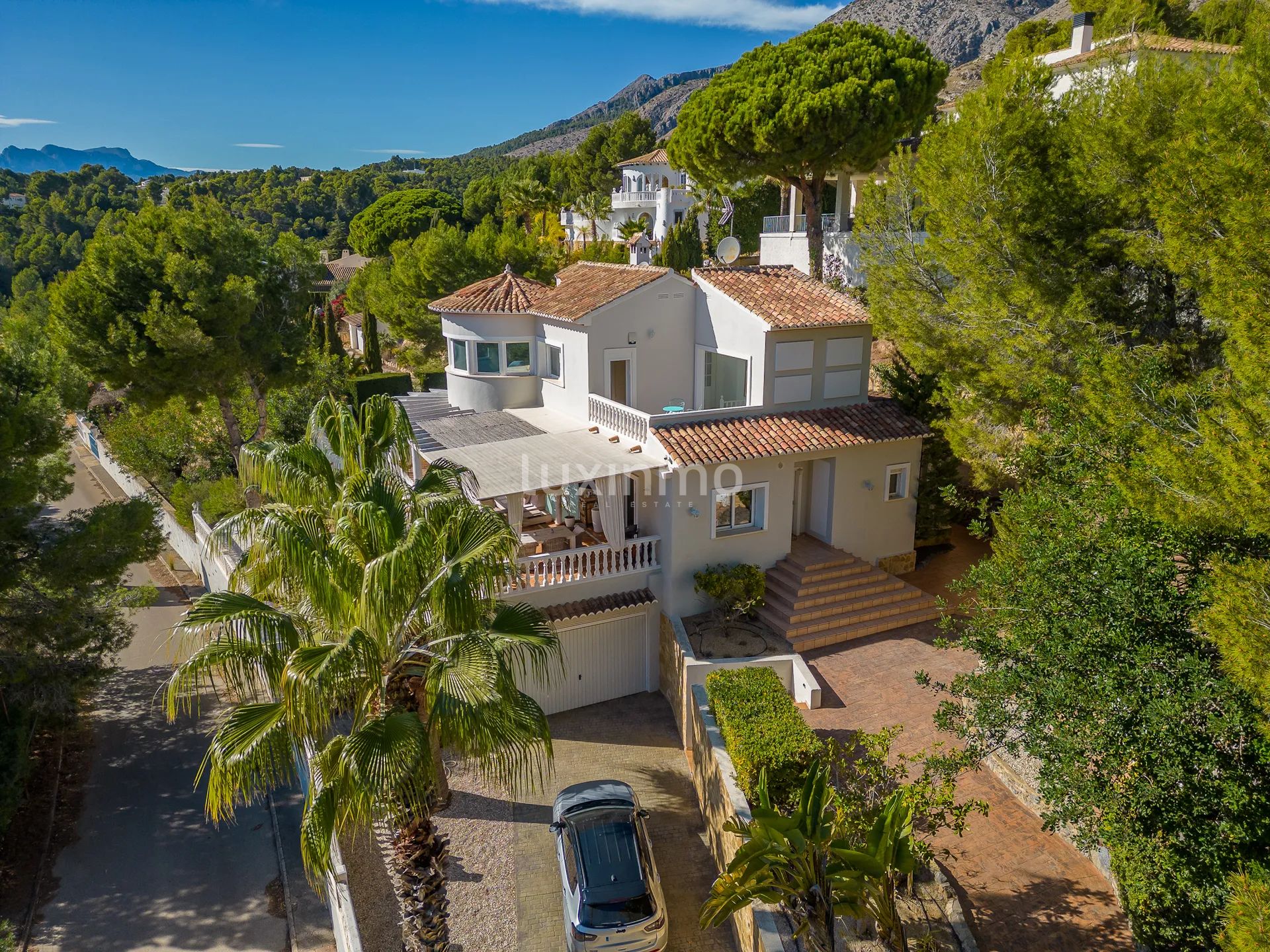 Villa with pool for sale in Altea — photo 39