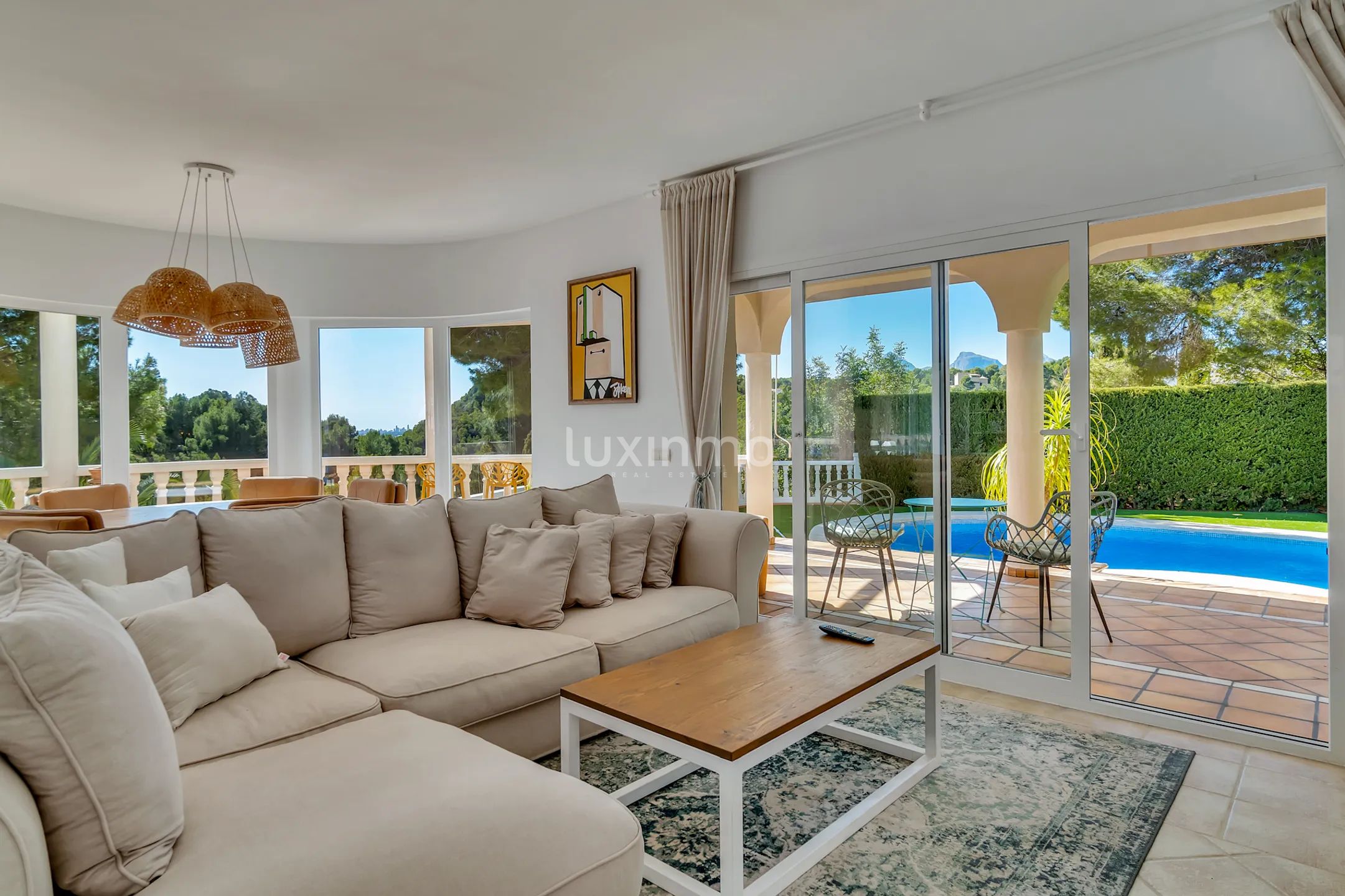 Villa with pool for sale in Altea — photo 7