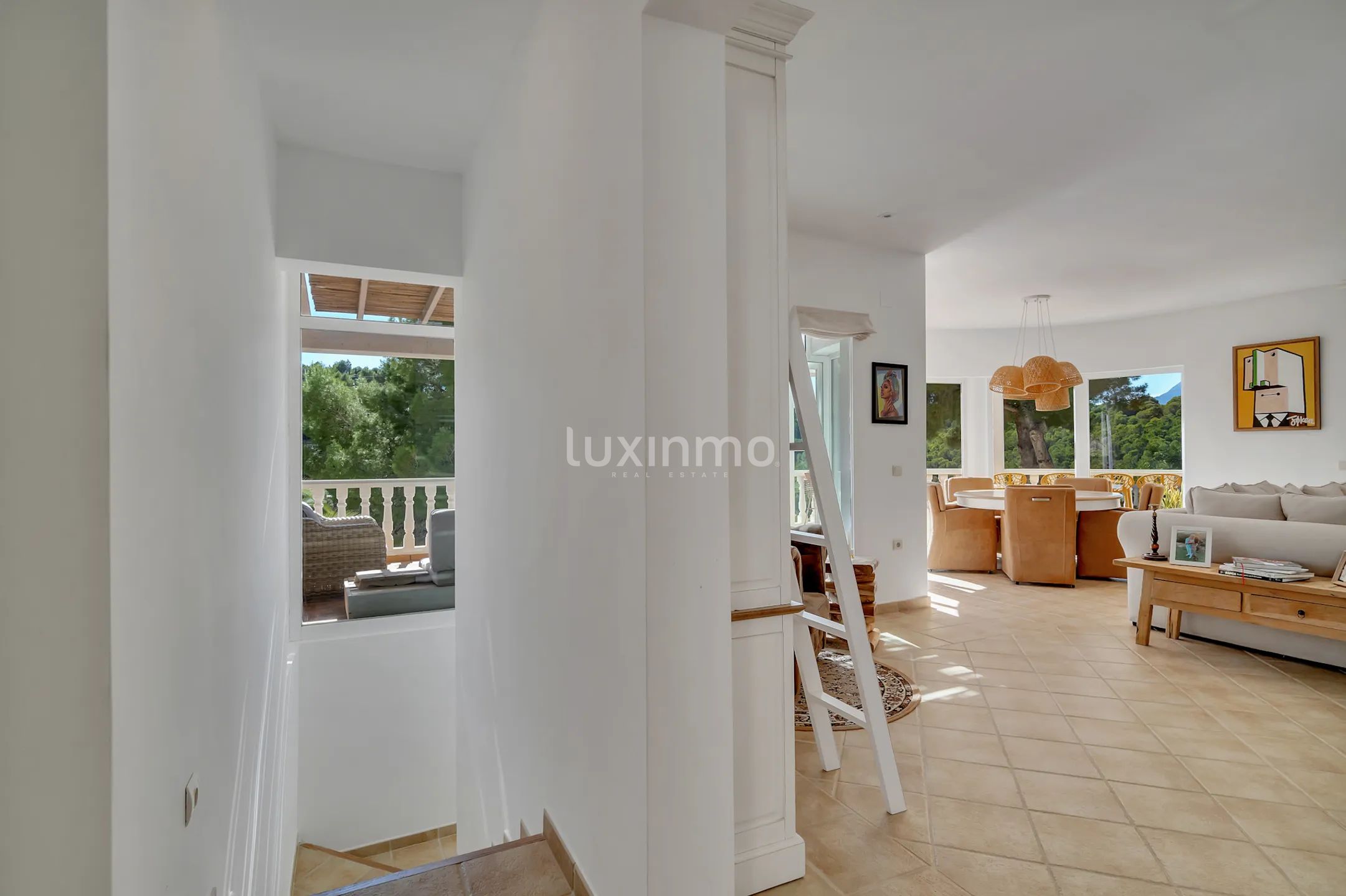 Villa with pool for sale in Altea — photo 11